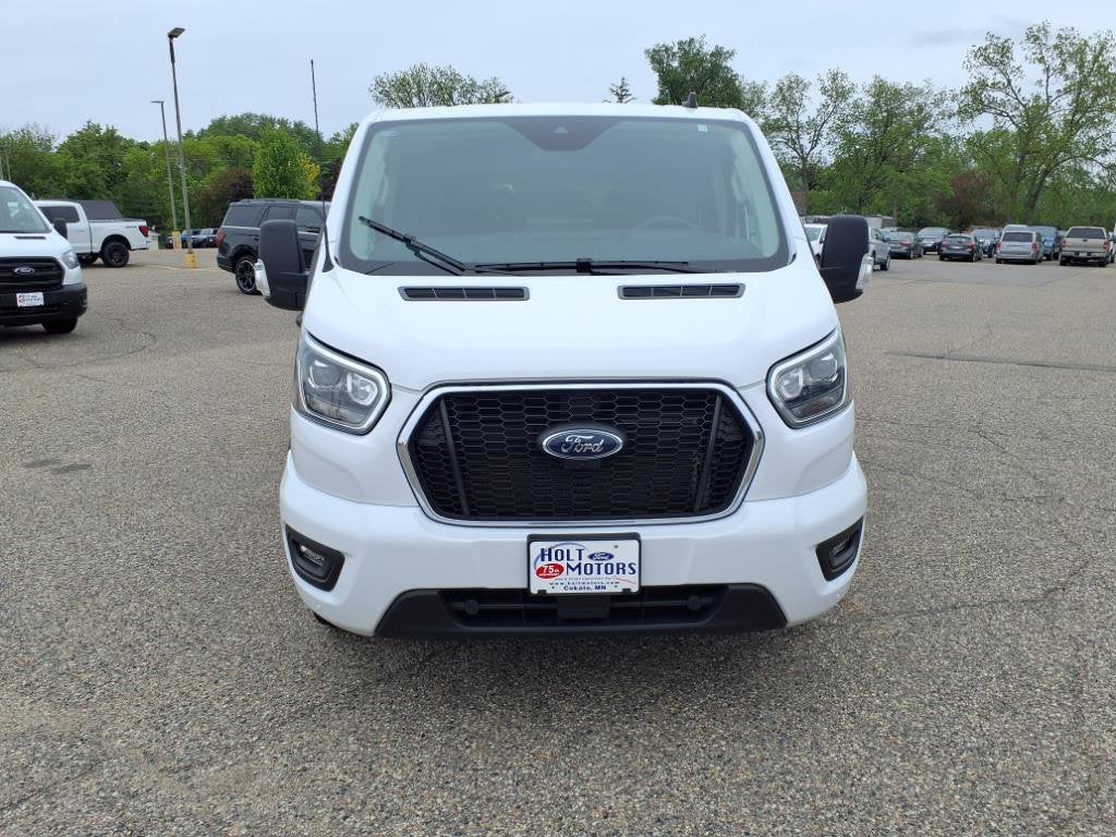 2023 Ford Transit Passenger Wagon XLT