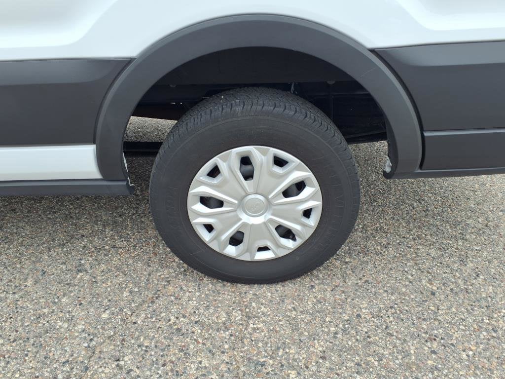 2023 Ford Transit Passenger Wagon XLT