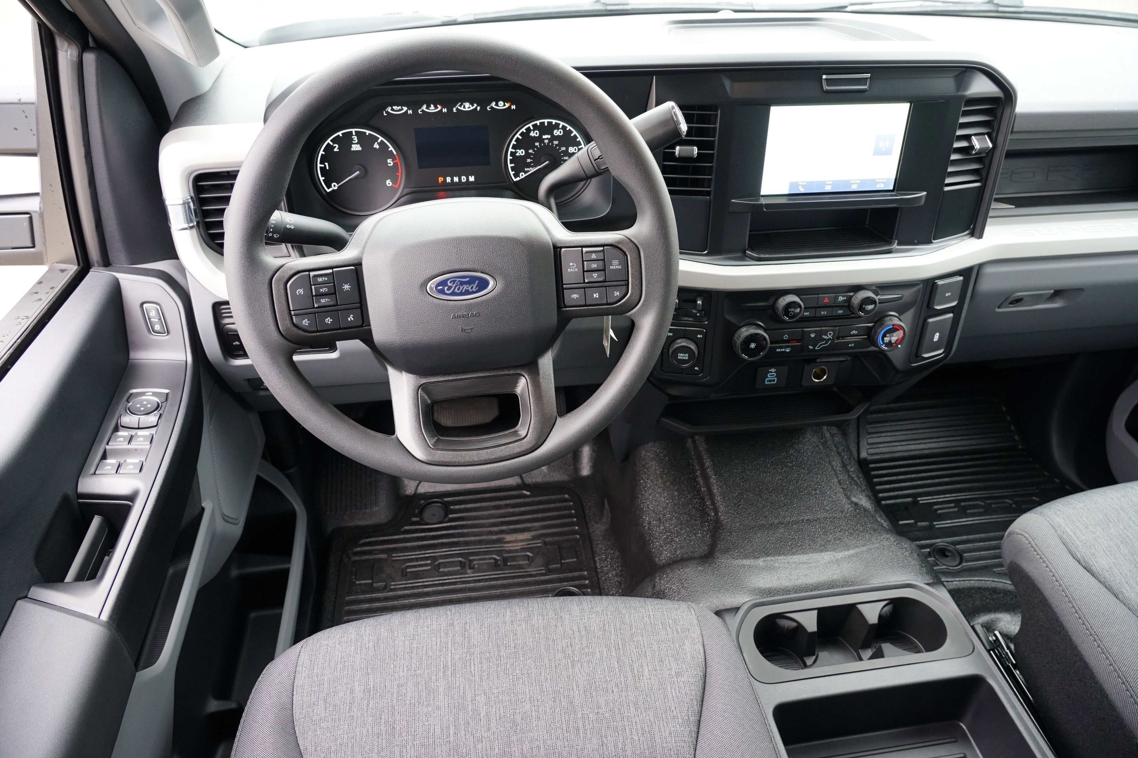 2026 Ford Super Duty F-450 DRW XL