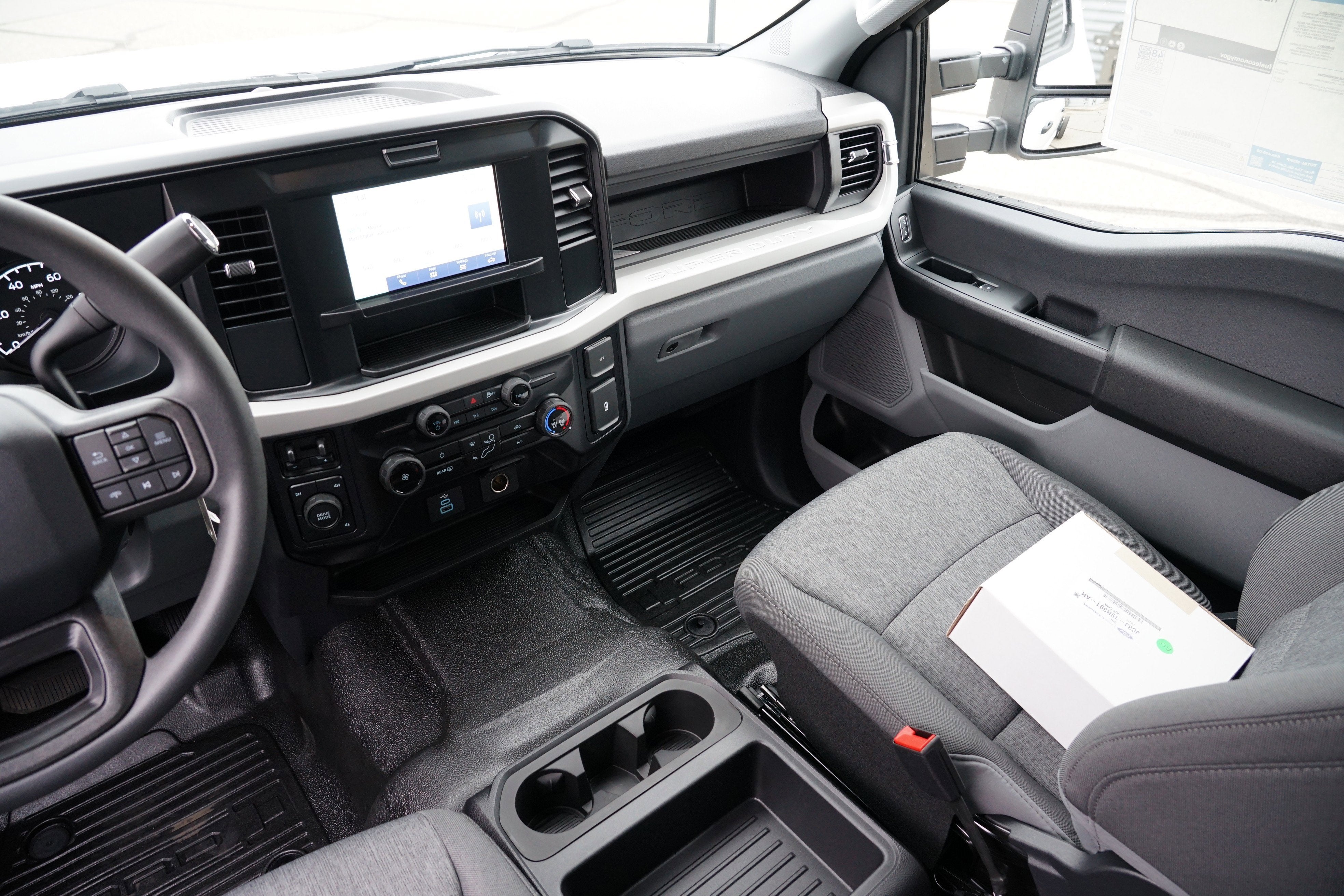 2026 Ford Super Duty F-450 DRW XL