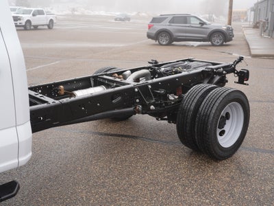 2026 Ford Super Duty F-550 DRW XLT