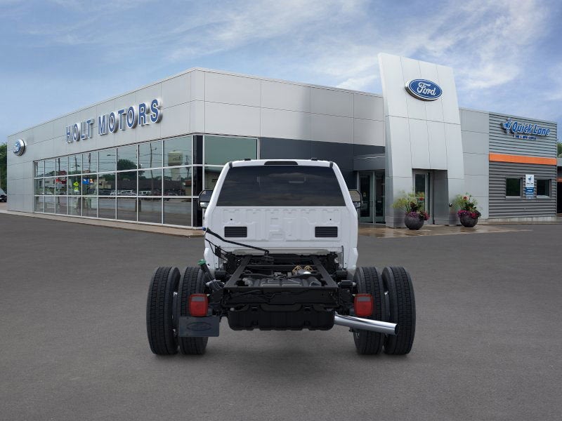 2026 Ford Super Duty F-550 DRW XLT