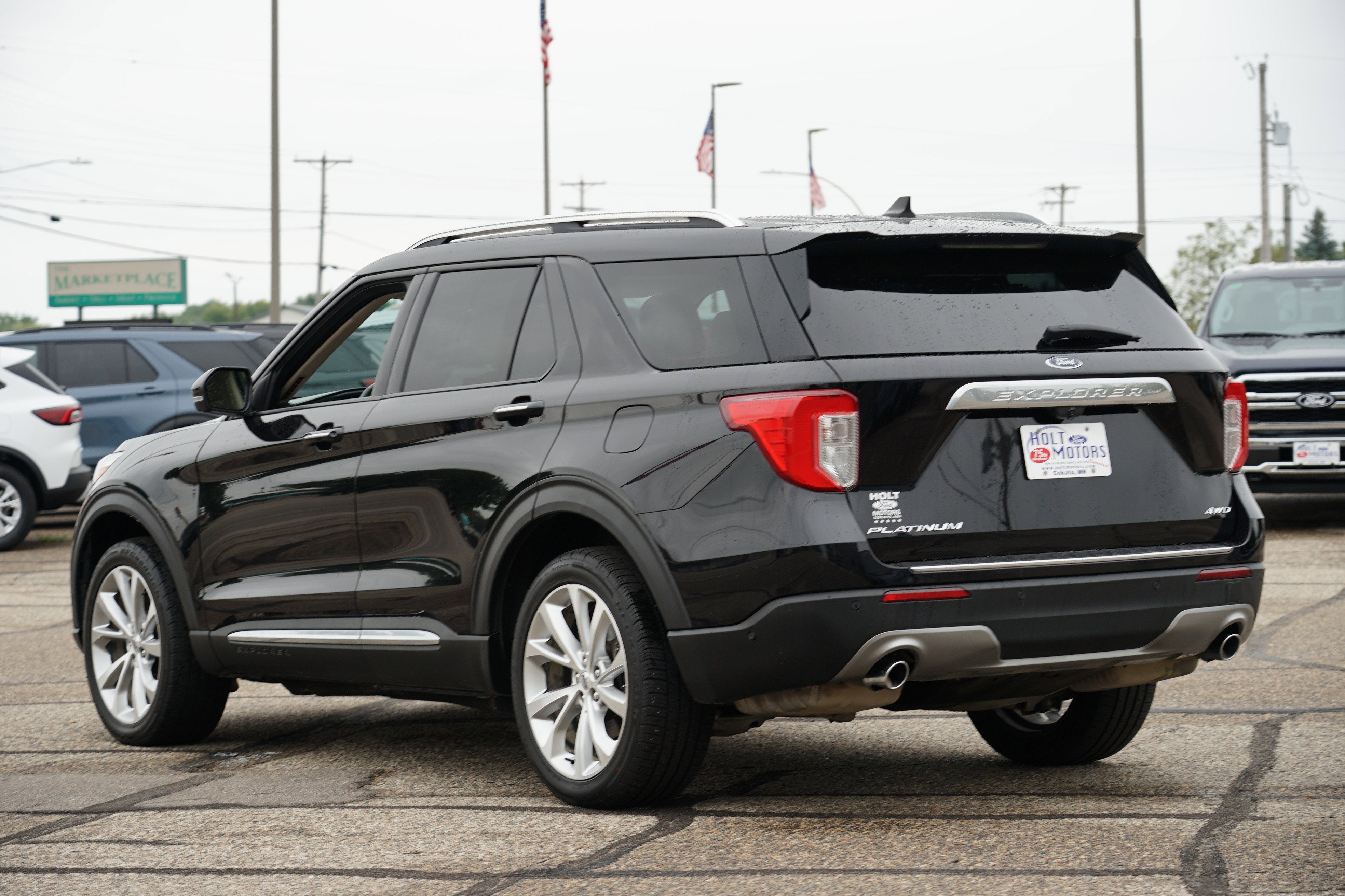 2022 Ford Explorer Platinum