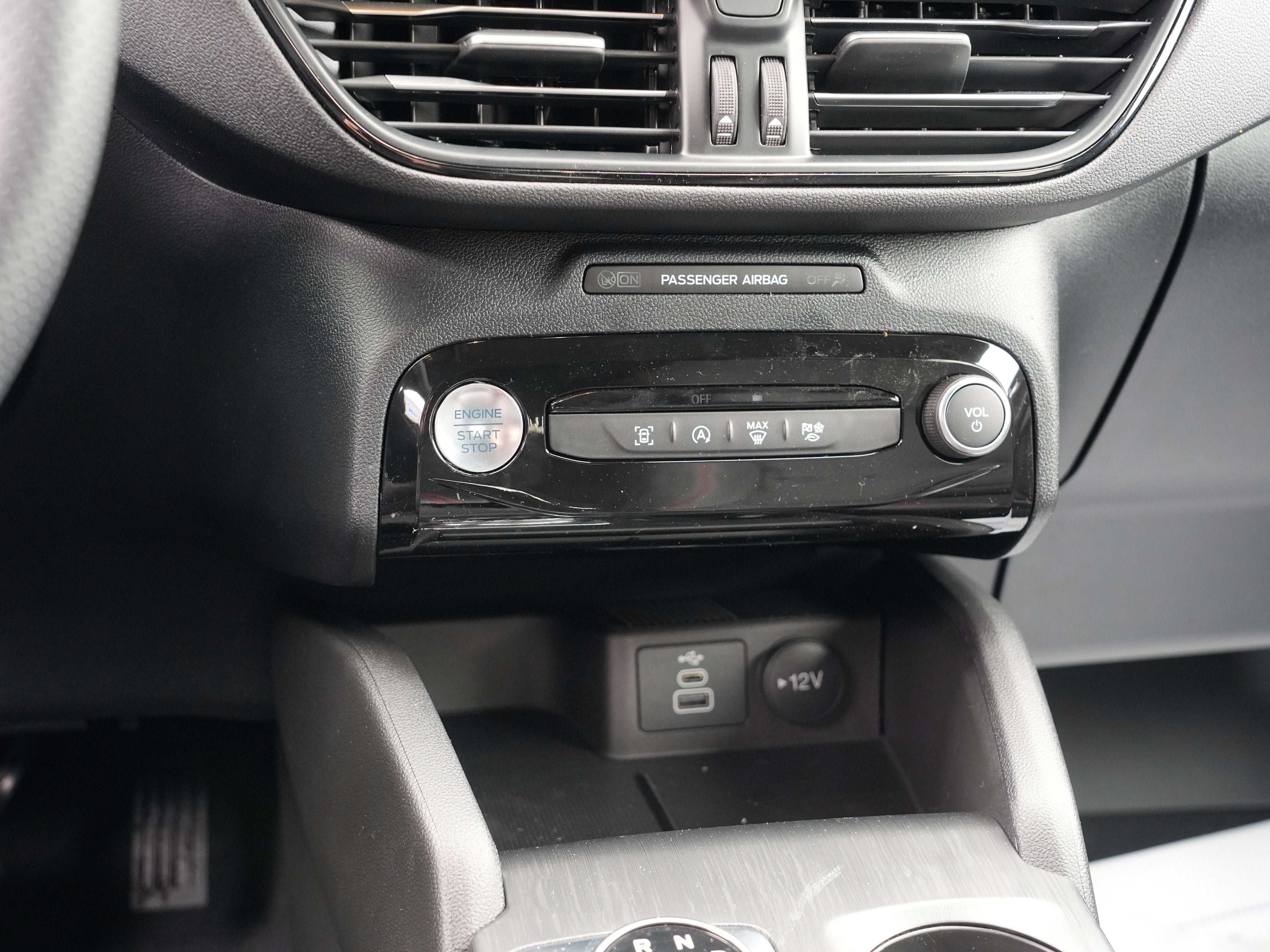 2026 Ford Escape ST-Line Select