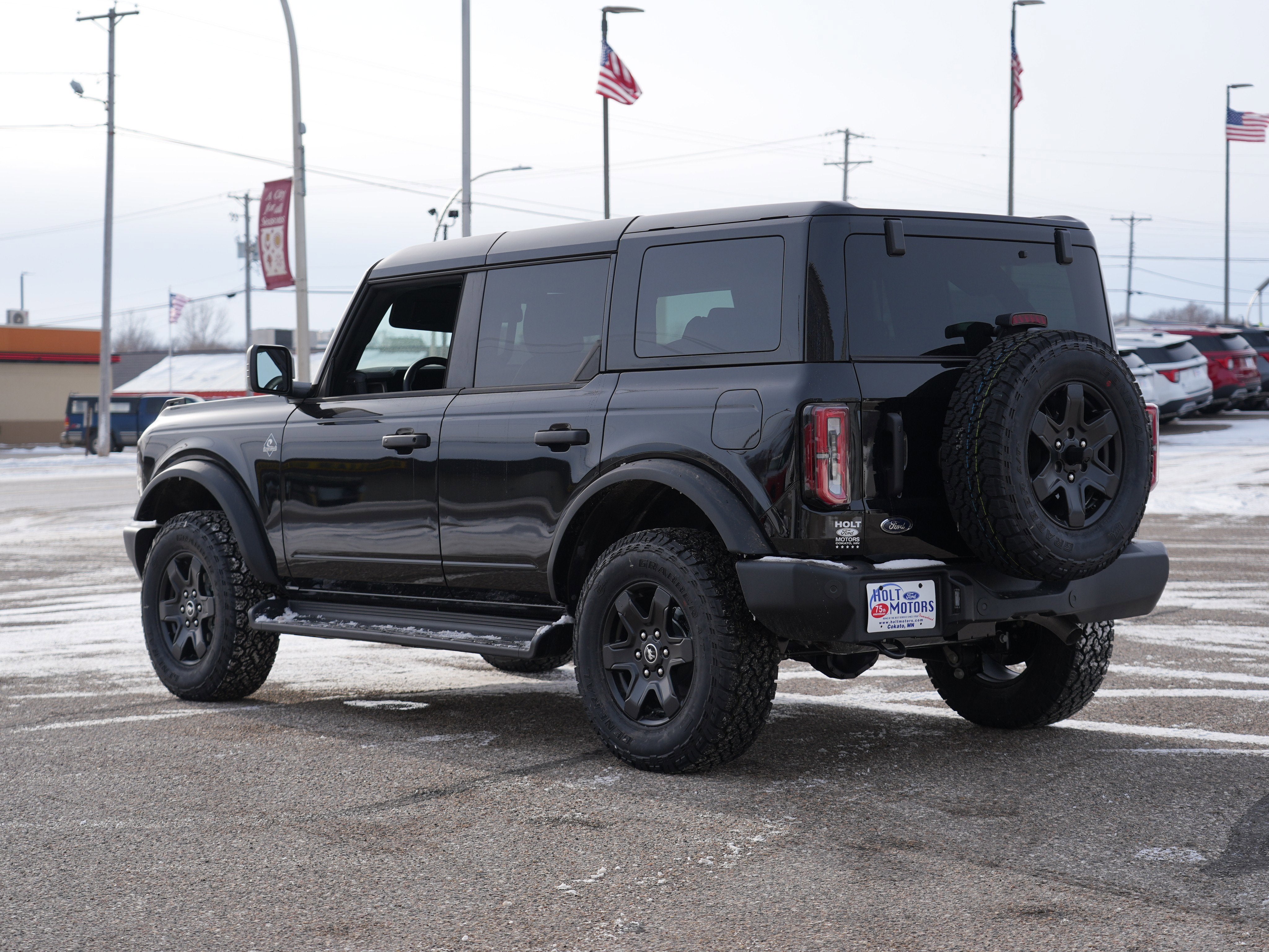 2025 Ford Bronco Outer Banks