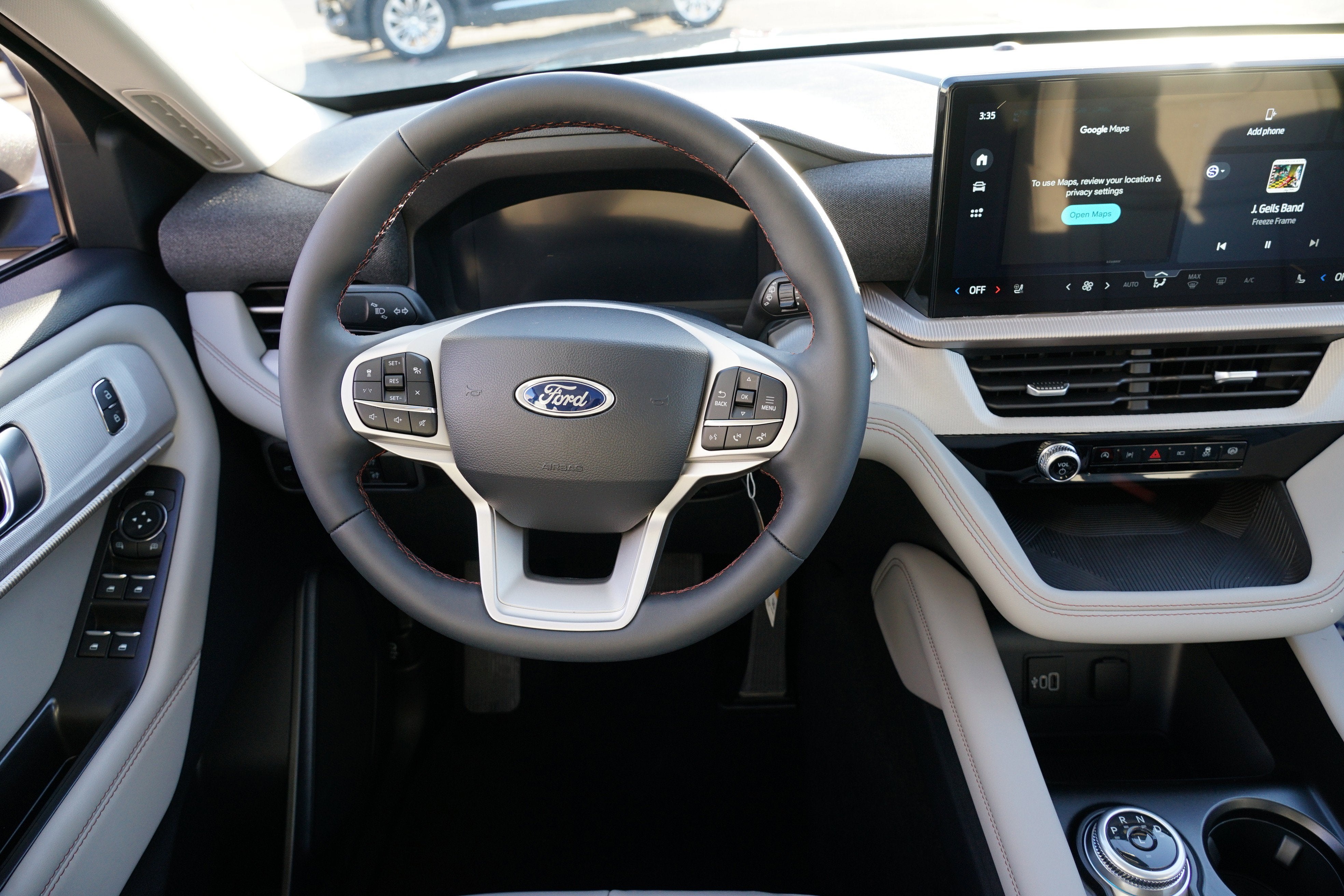 2026 Ford Explorer Active w/200A Pkg