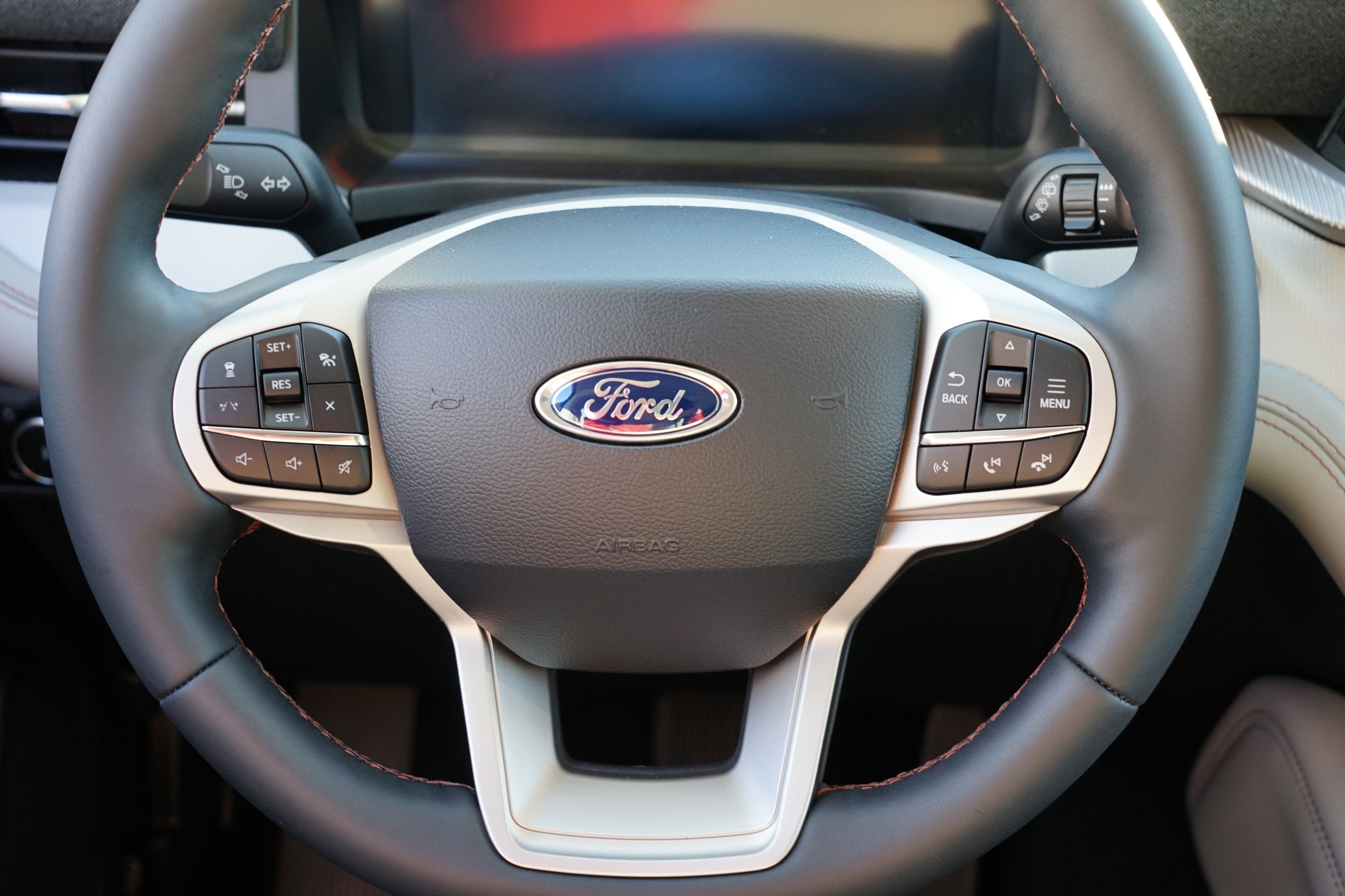 2026 Ford Explorer Active w/200A Pkg