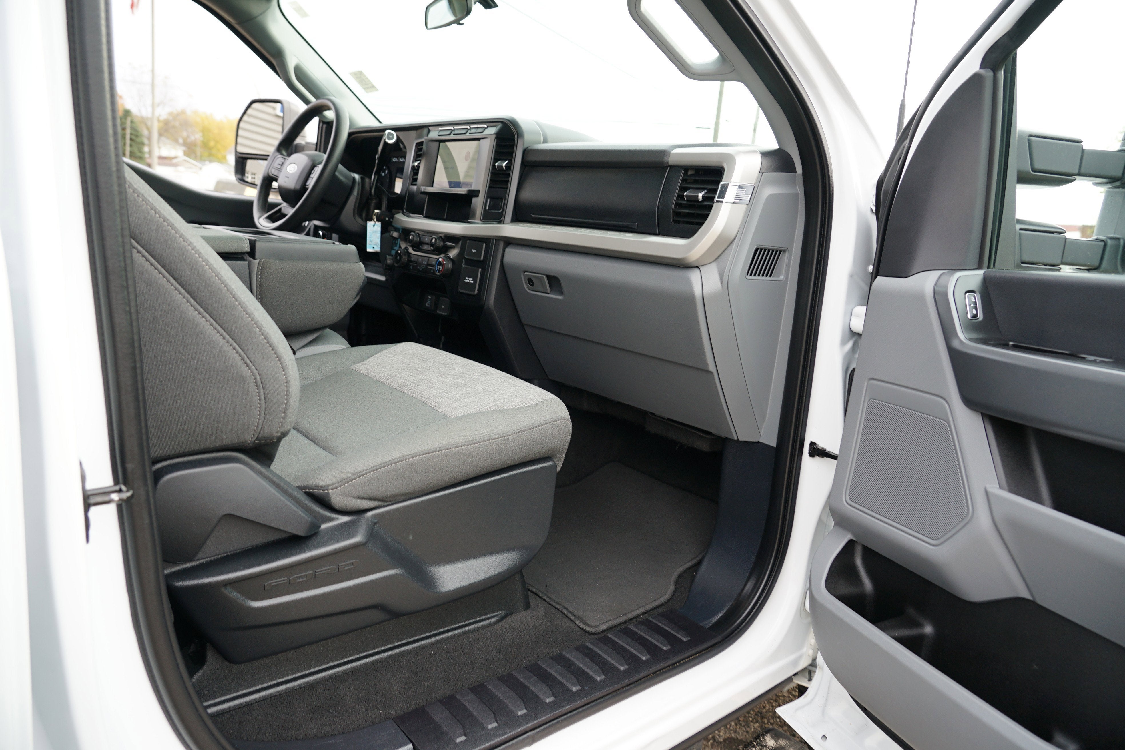 2024 Ford Super Duty F-250 SRW XLT