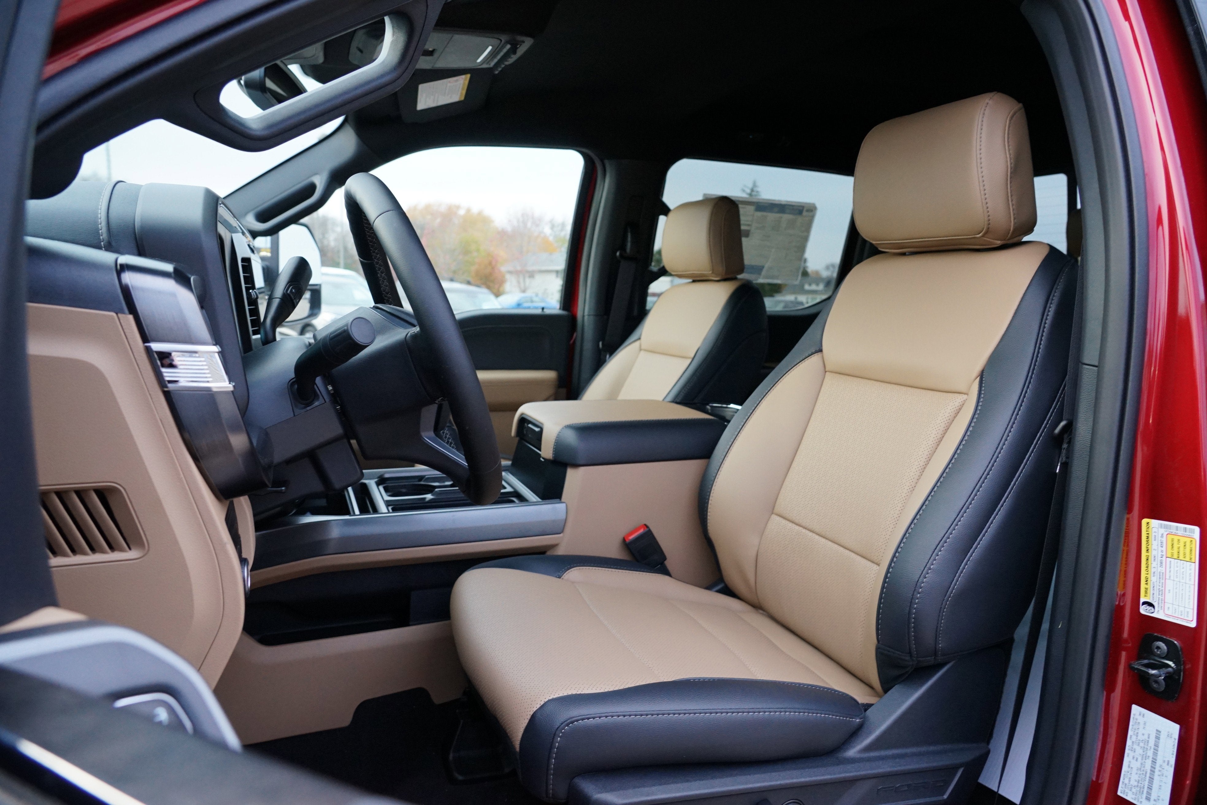 2026 Ford Super Duty F-350 SRW LARIAT