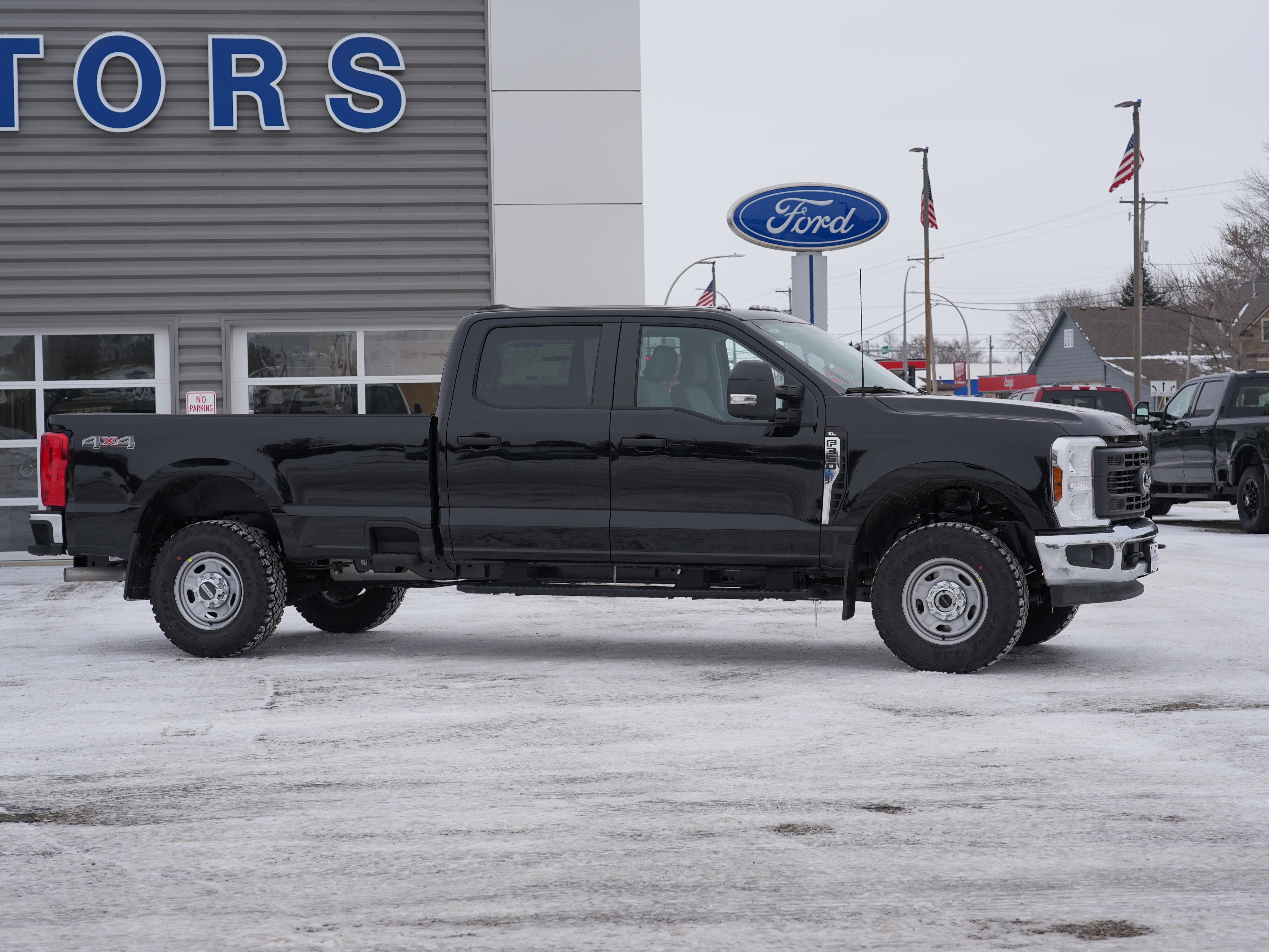 2026 Ford Super Duty F-350 SRW XL