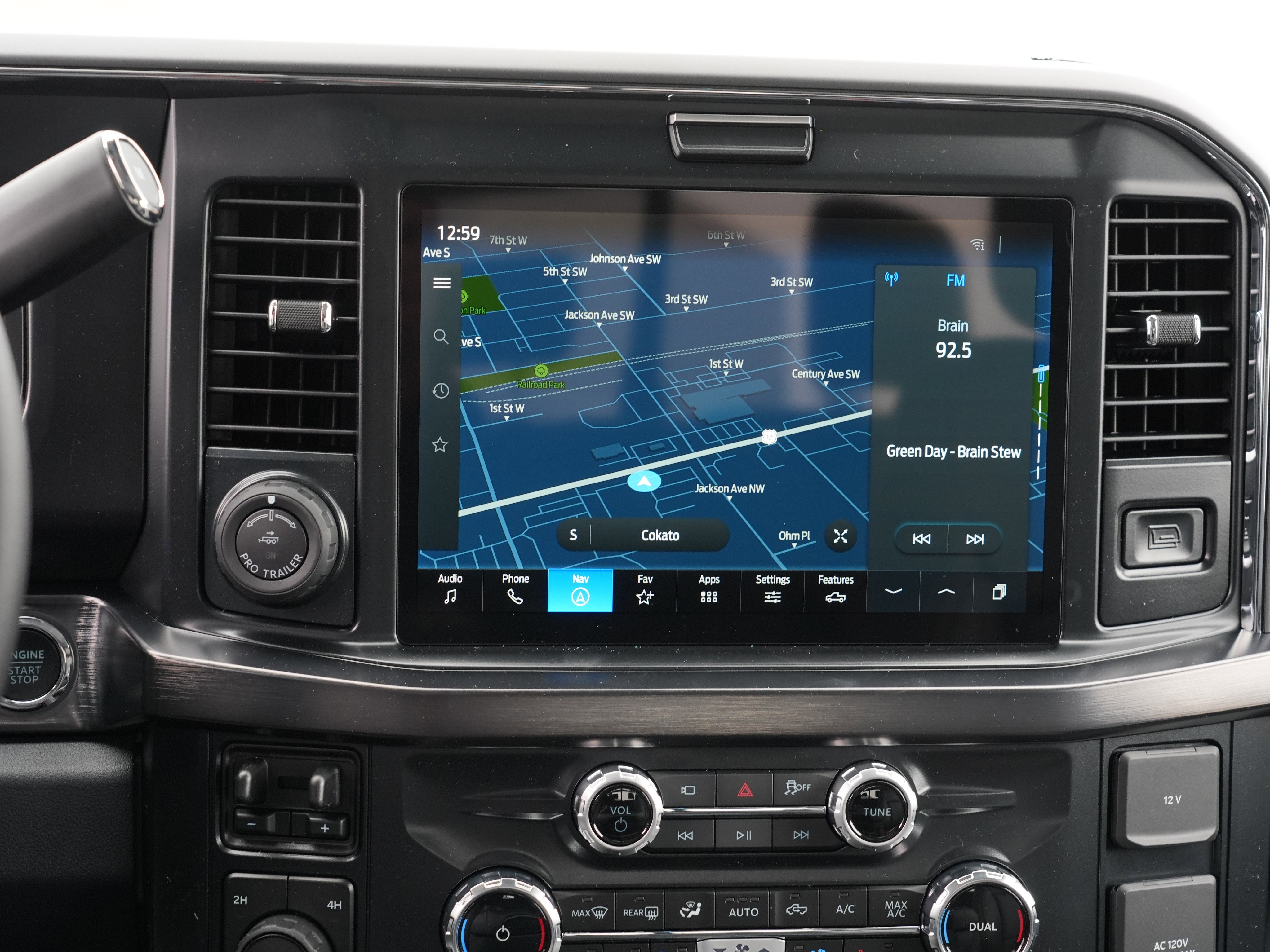 2026 Ford Super Duty F-350 SRW LARIAT