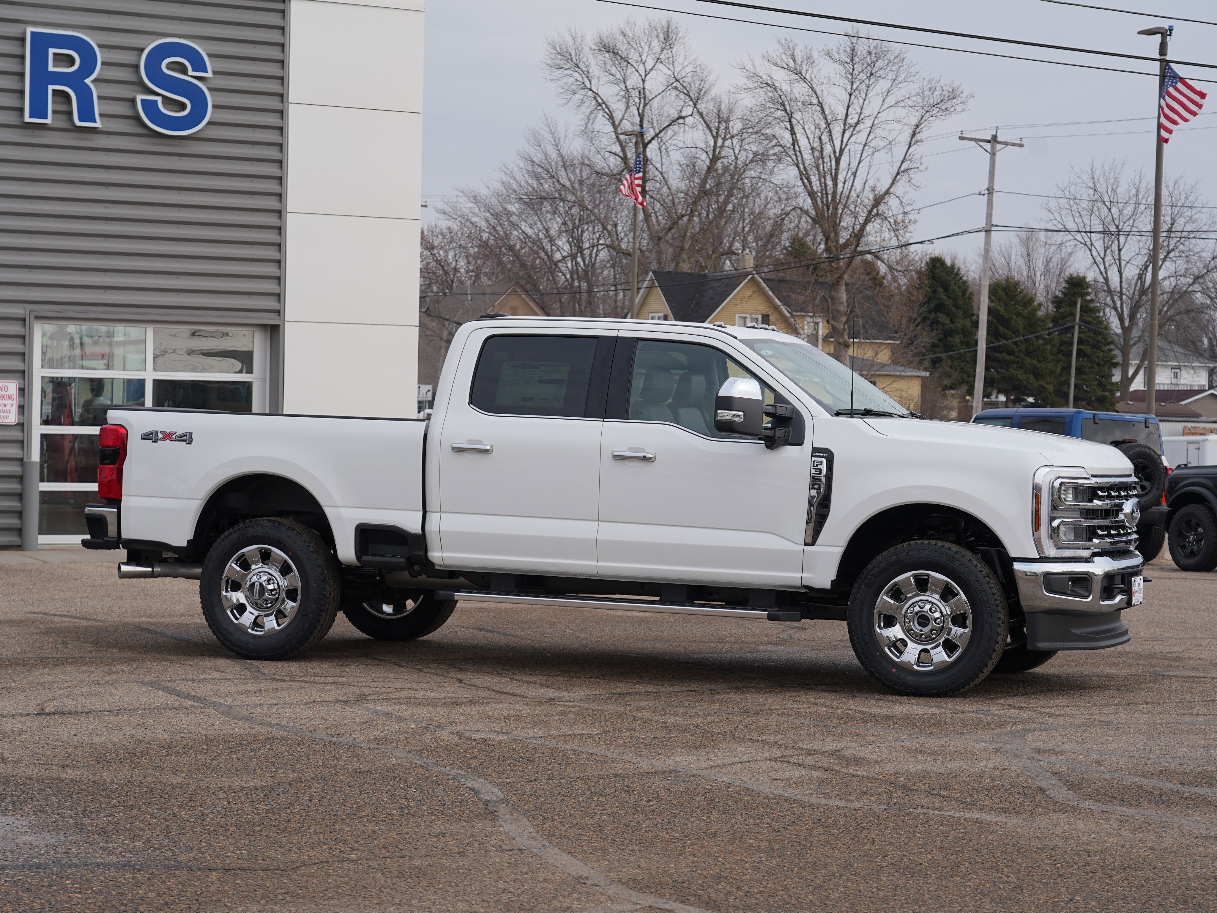 2026 Ford Super Duty F-350 SRW LARIAT