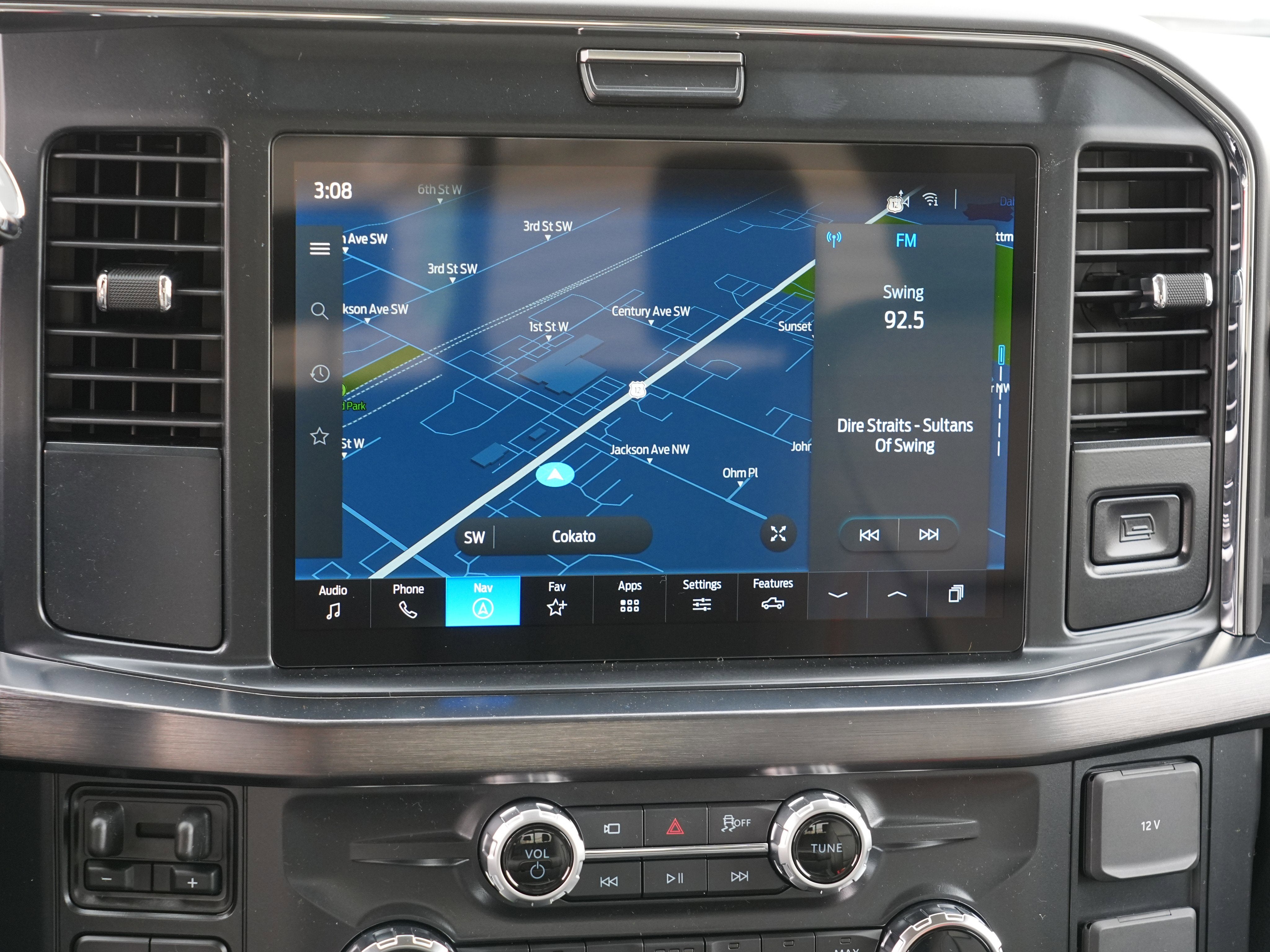 2026 Ford Super Duty F-350 SRW LARIAT