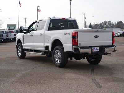 2026 Ford Super Duty F-350 SRW LARIAT