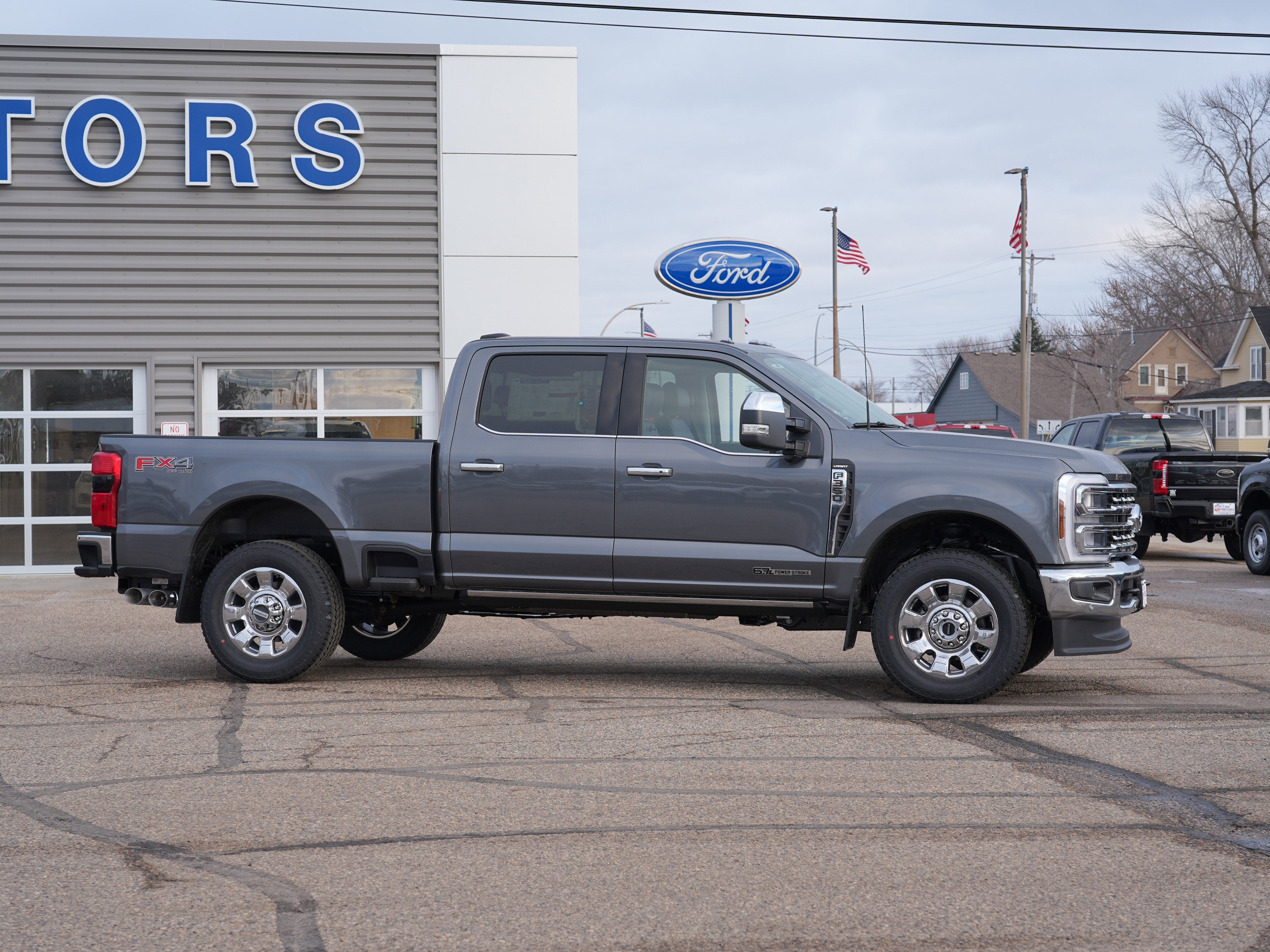 2026 Ford Super Duty F-350 SRW LARIAT