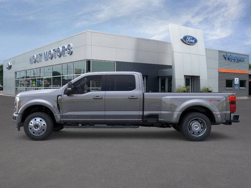 2026 Ford Super Duty F-450 DRW XLT
