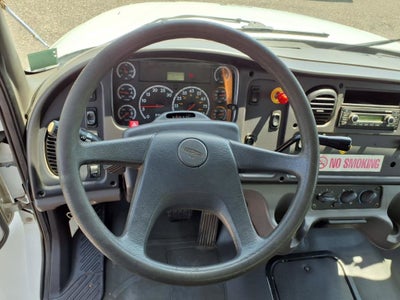 2006 Freightliner M2 Base