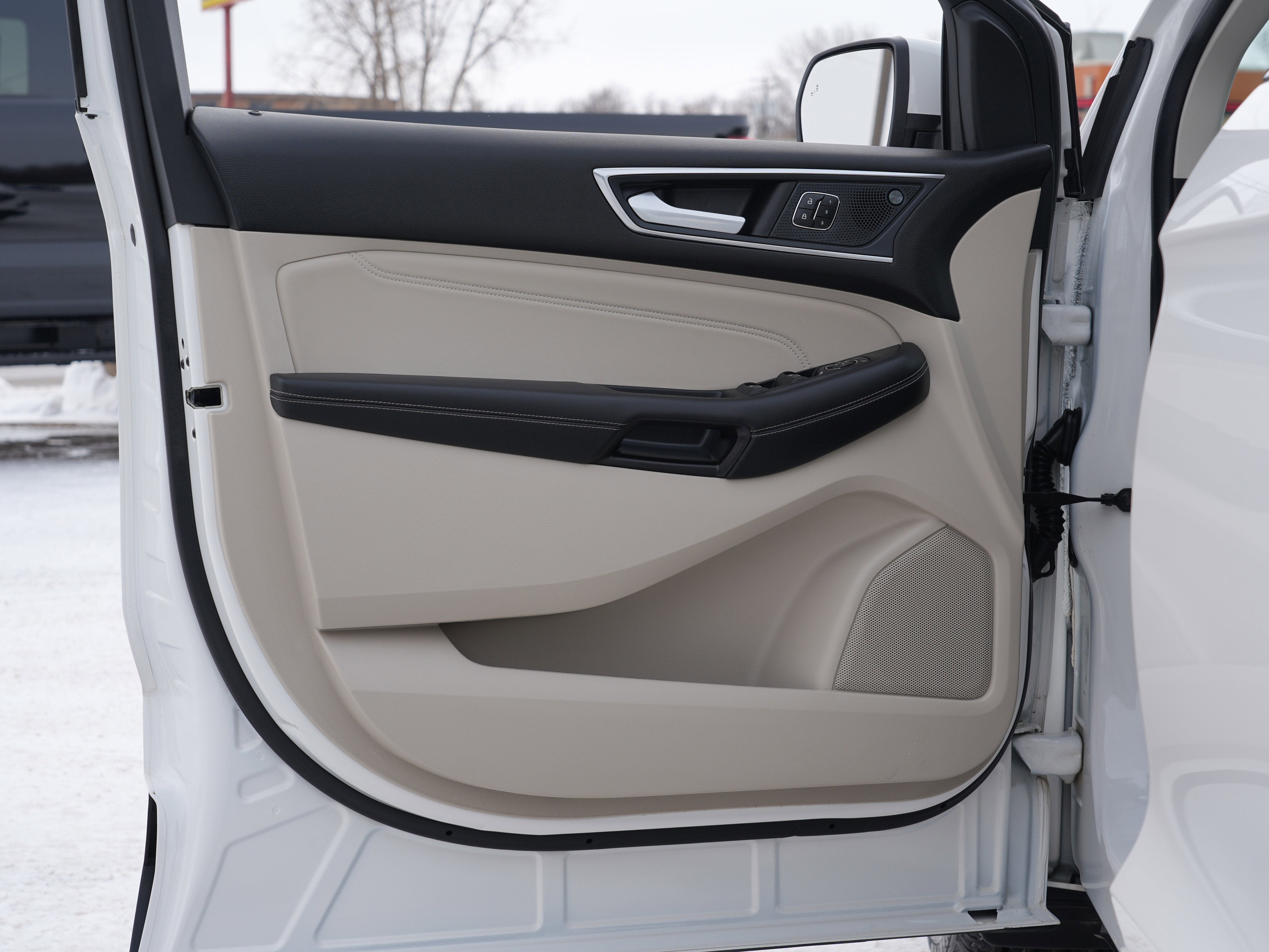 2021 Ford Edge Titanium