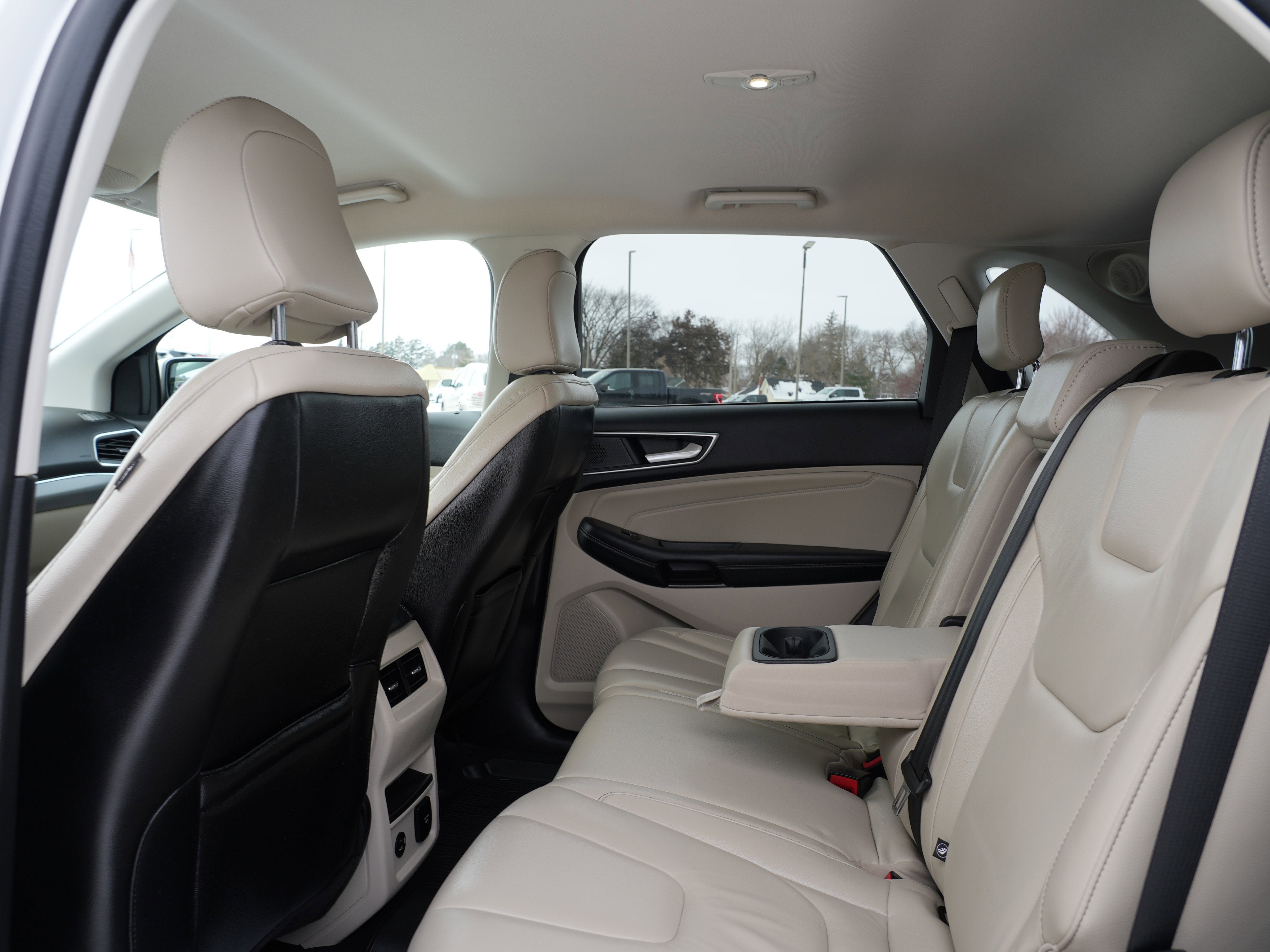 2021 Ford Edge Titanium