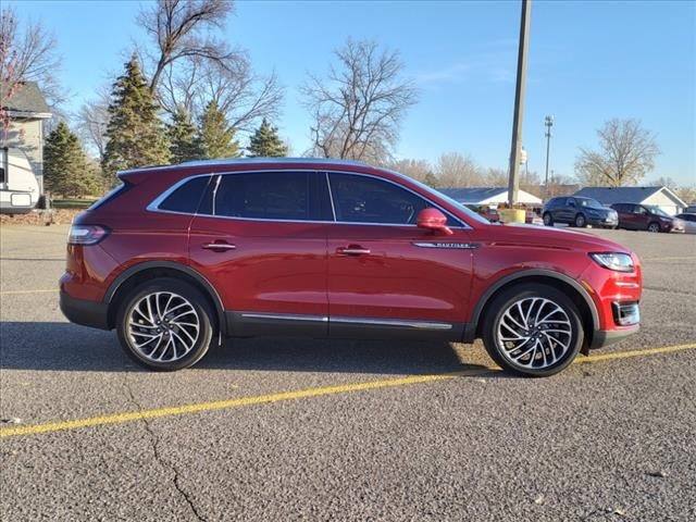 Used 2019 Lincoln Nautilus Reserve with VIN 2LMPJ8L92KBL53555 for sale in Annandale, Minnesota