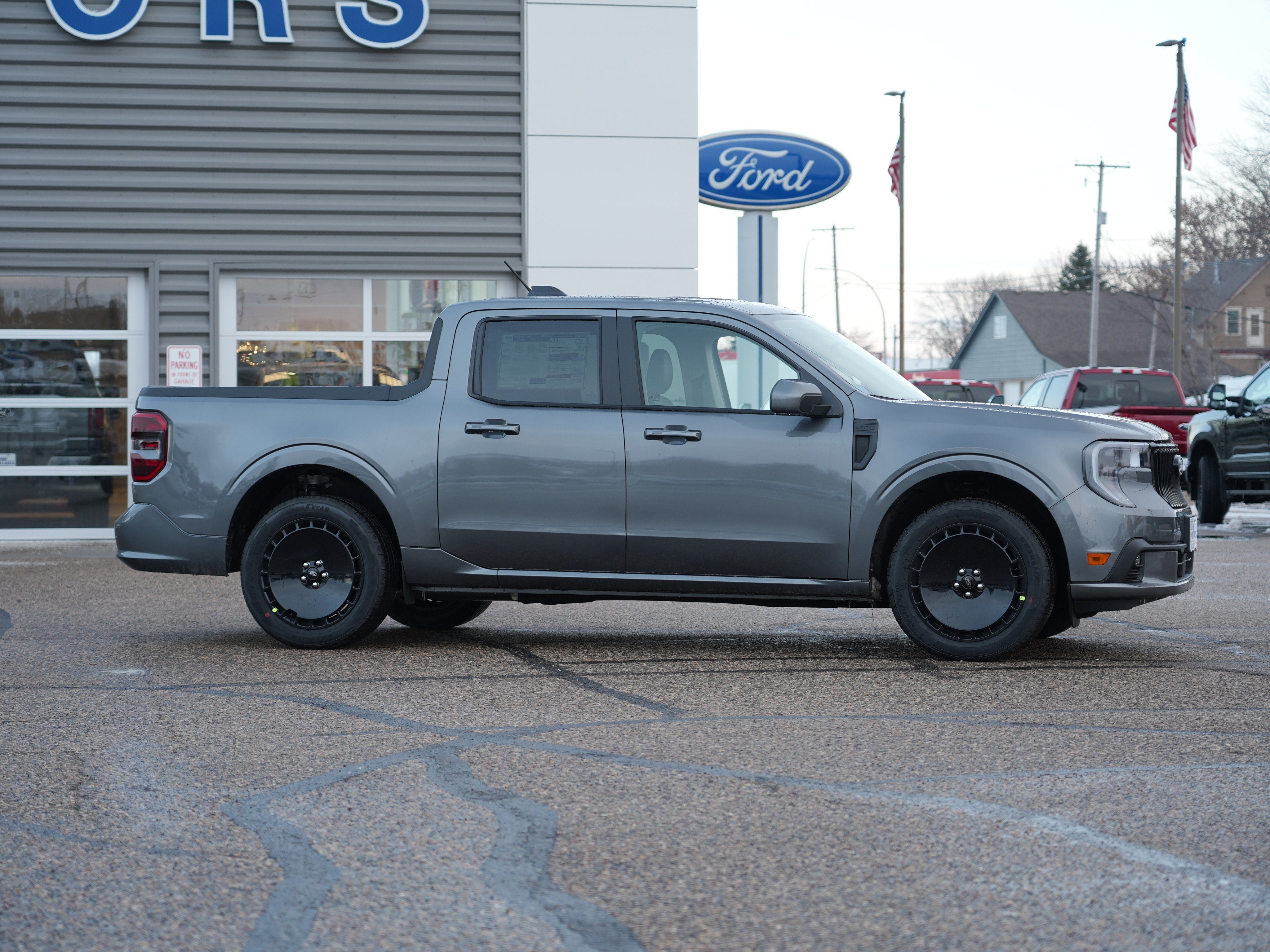 2026 Ford Maverick Lobo Standard