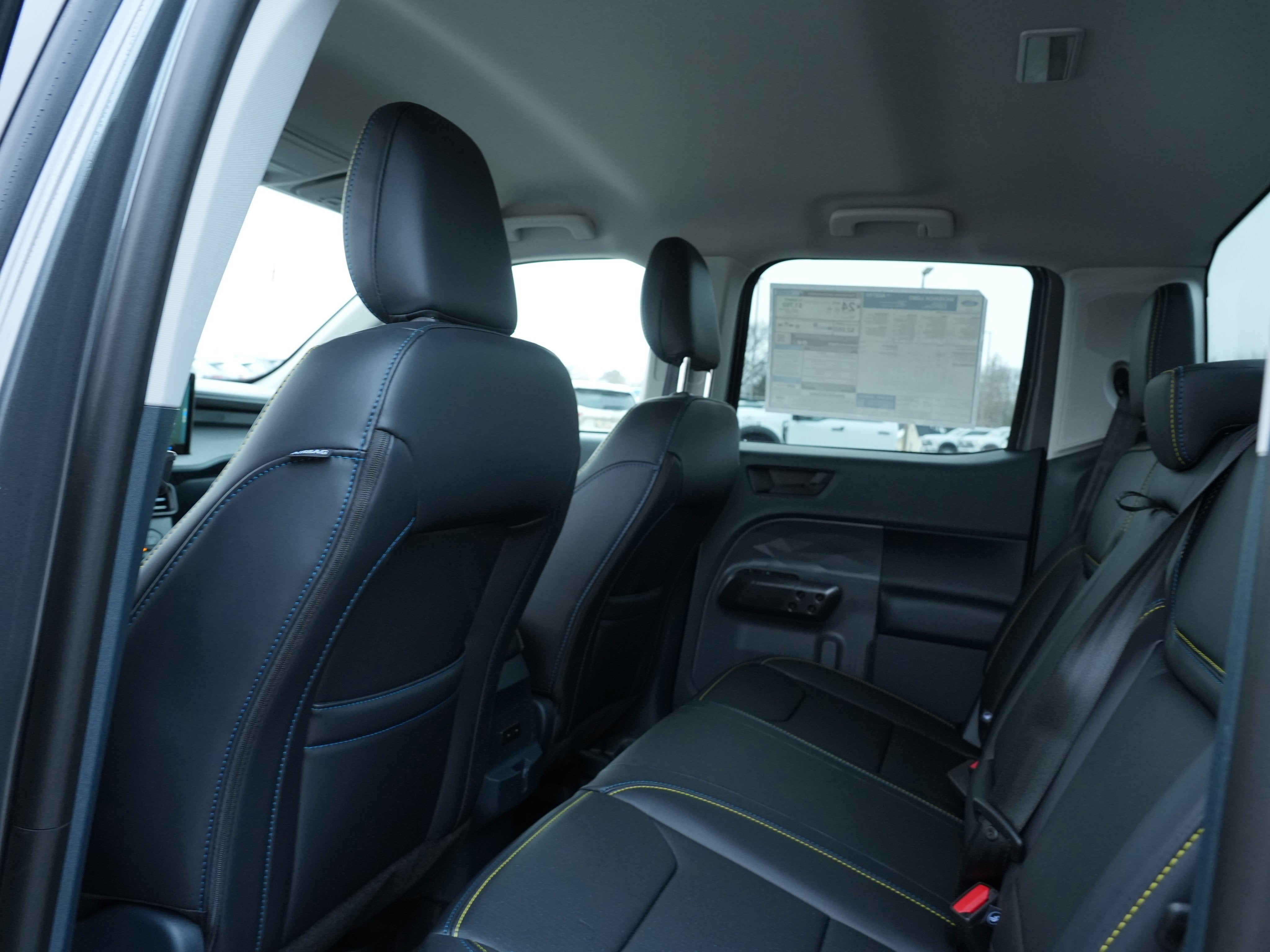 2026 Ford Maverick Lobo Standard