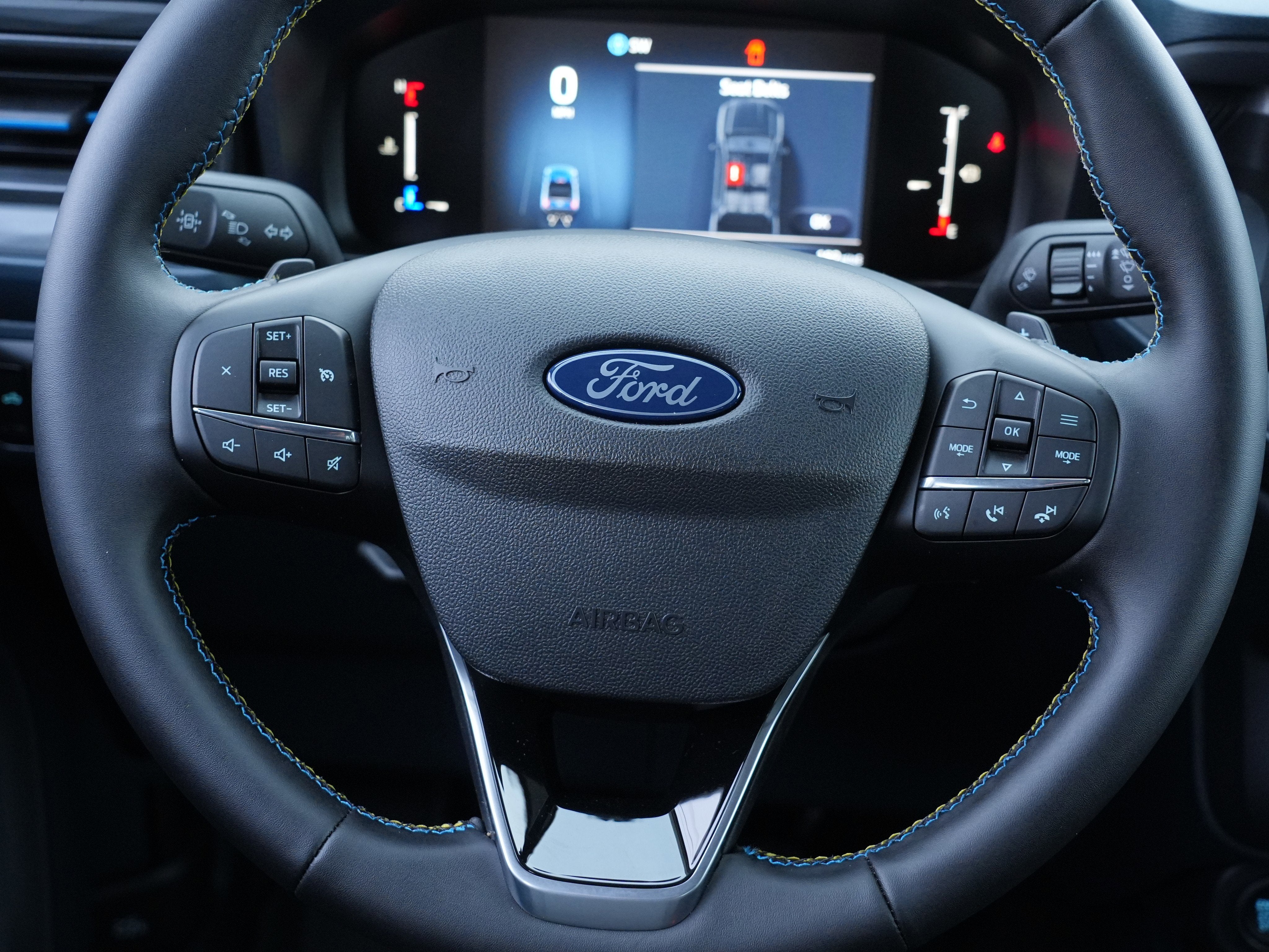 2026 Ford Maverick Lobo Standard