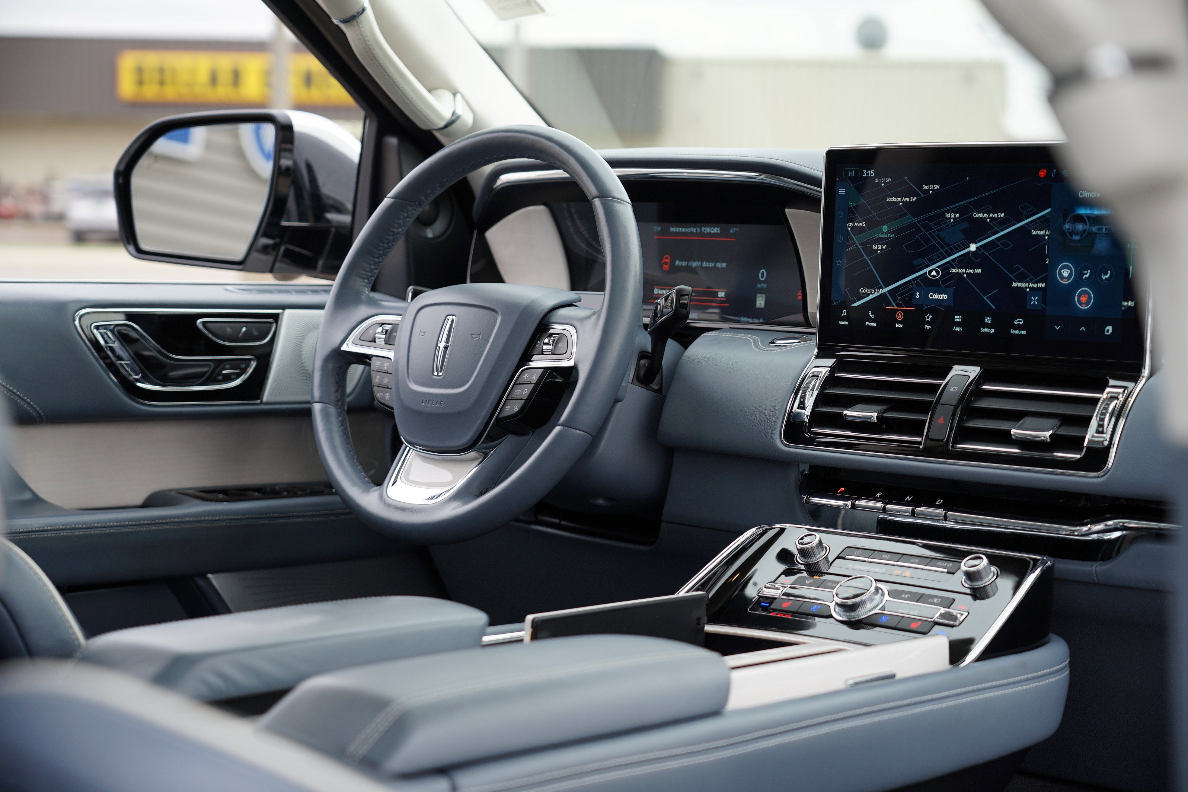 2024 Lincoln Navigator L Black Label