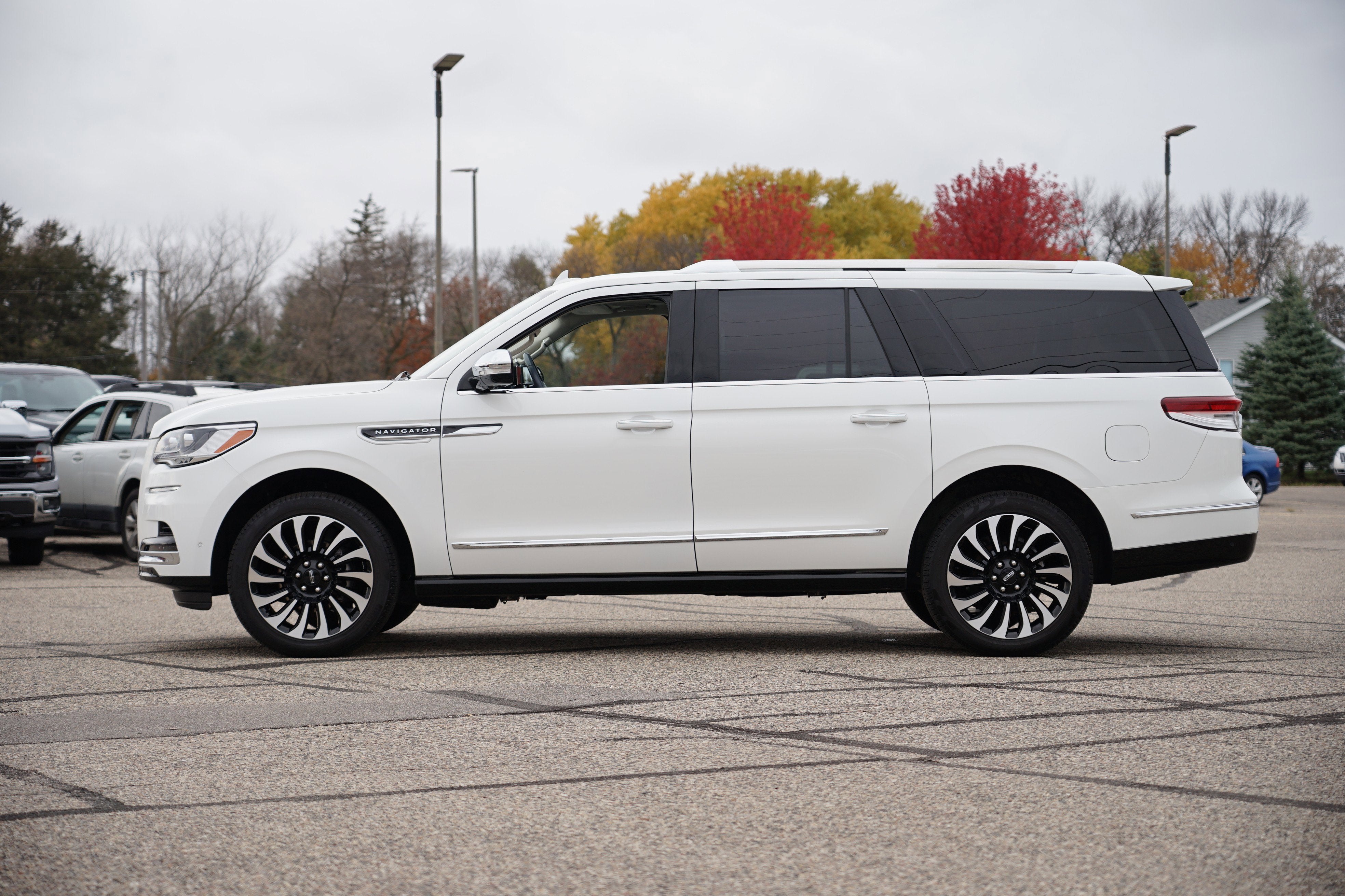2024 Lincoln Navigator L Black Label