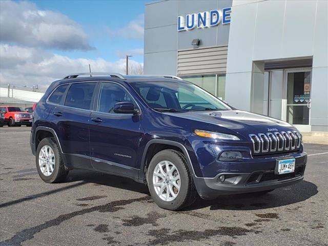 Used 2016 Jeep Cherokee Latitude with VIN 1C4PJMCS6GW328353 for sale in Annandale, Minnesota