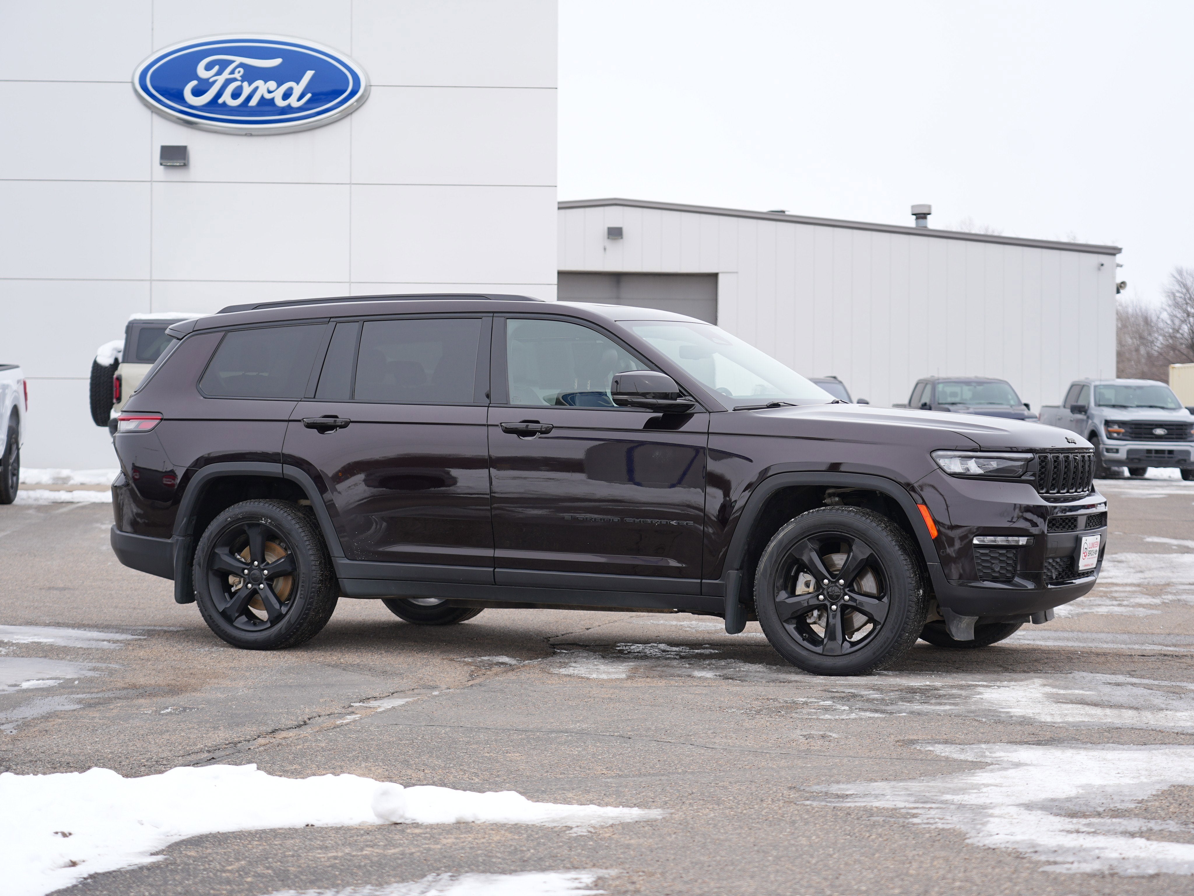 Used 2022 Jeep Grand Cherokee L Limited with VIN 1C4RJKBG0N8634010 for sale in Annandale, Minnesota
