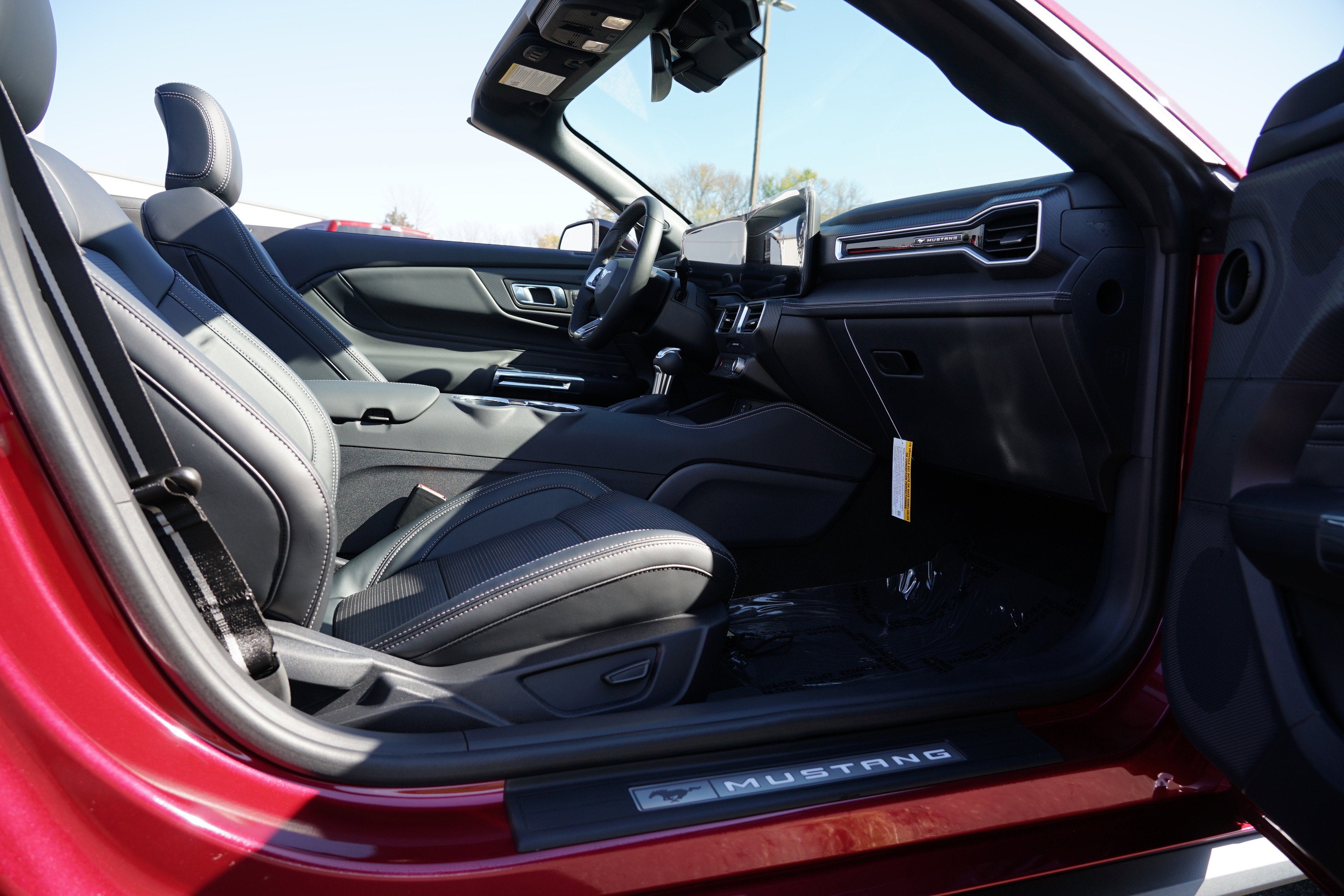 2025 Ford Mustang EcoBoost Premium