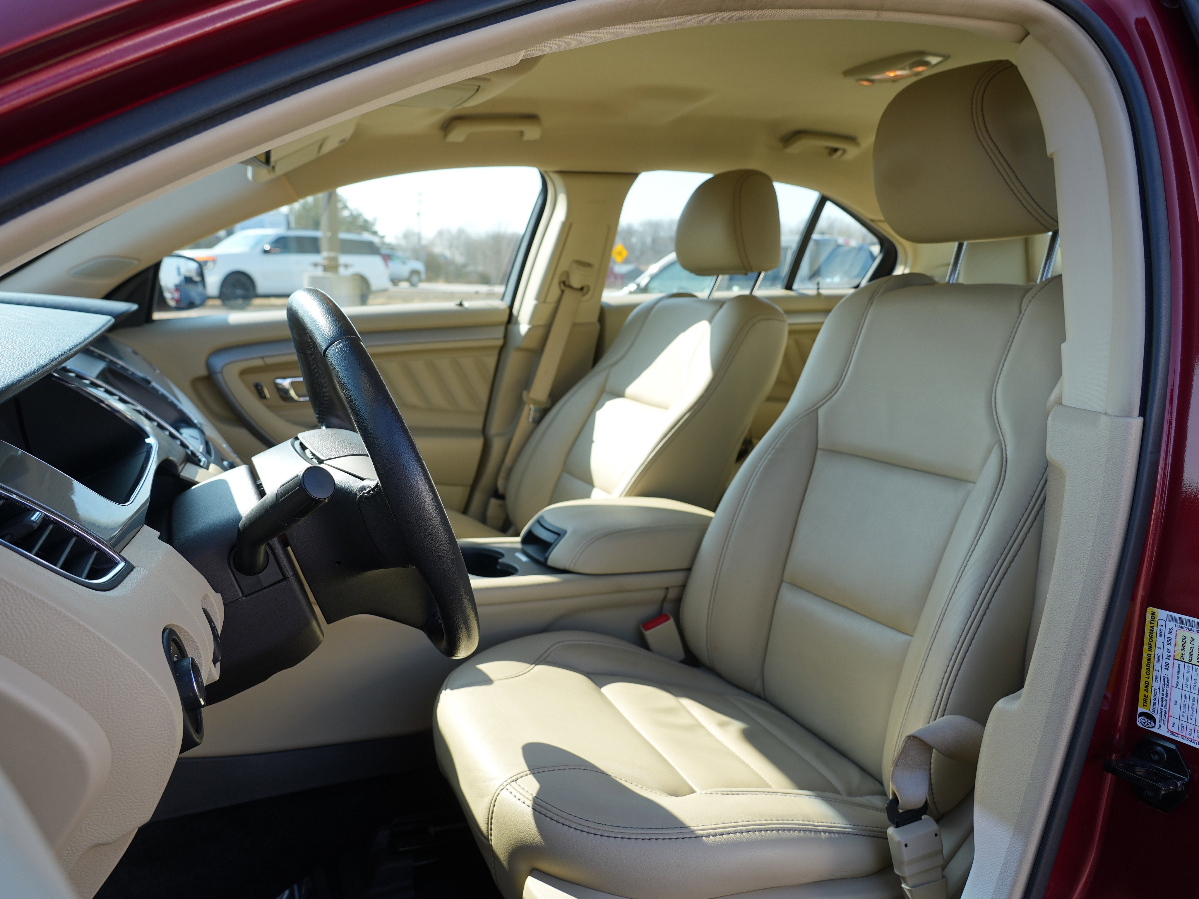 2018 Ford Taurus SEL