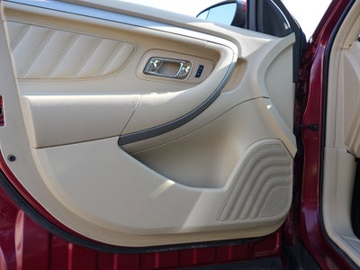 2018 Ford Taurus SEL