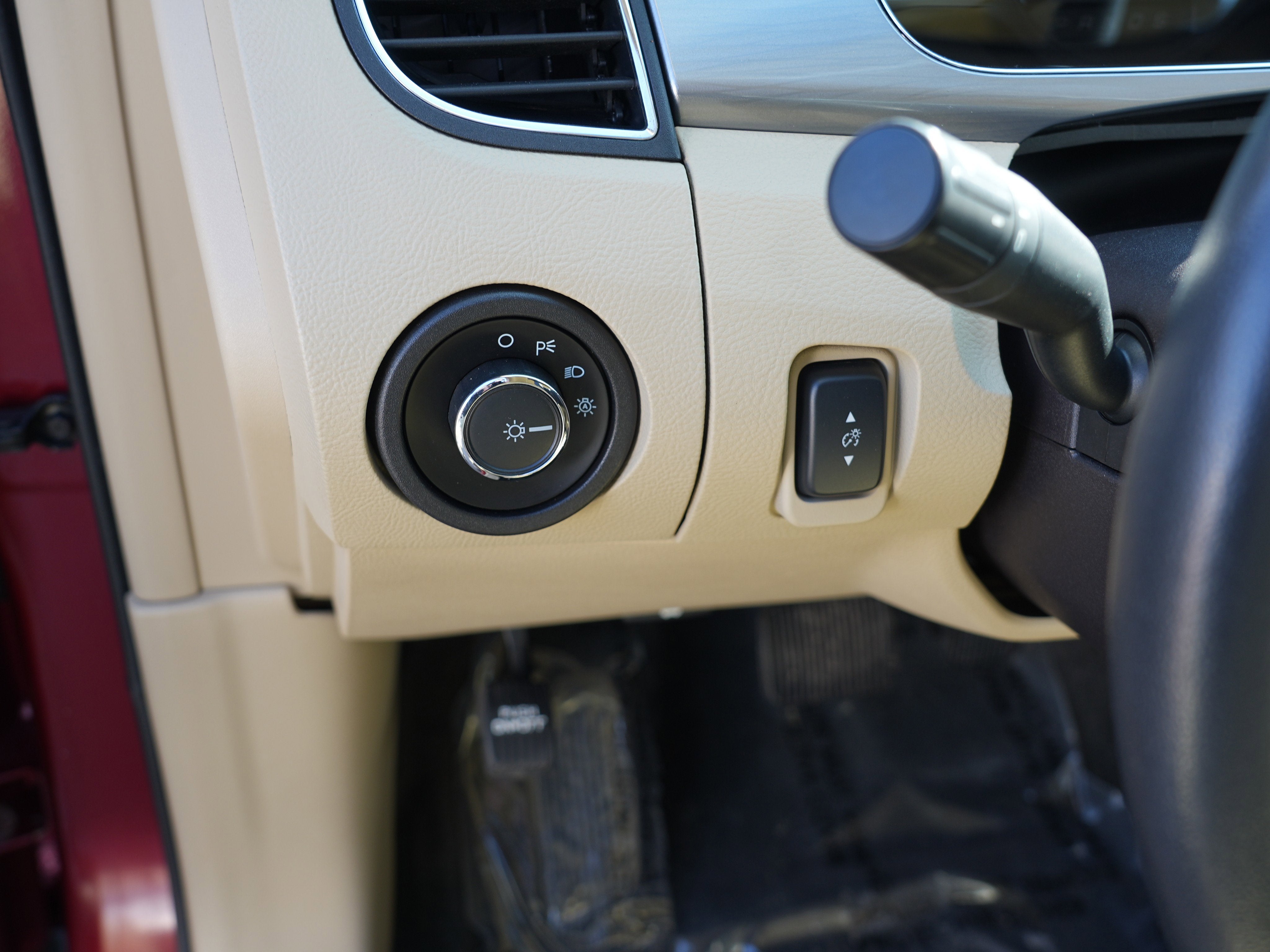 2018 Ford Taurus SEL