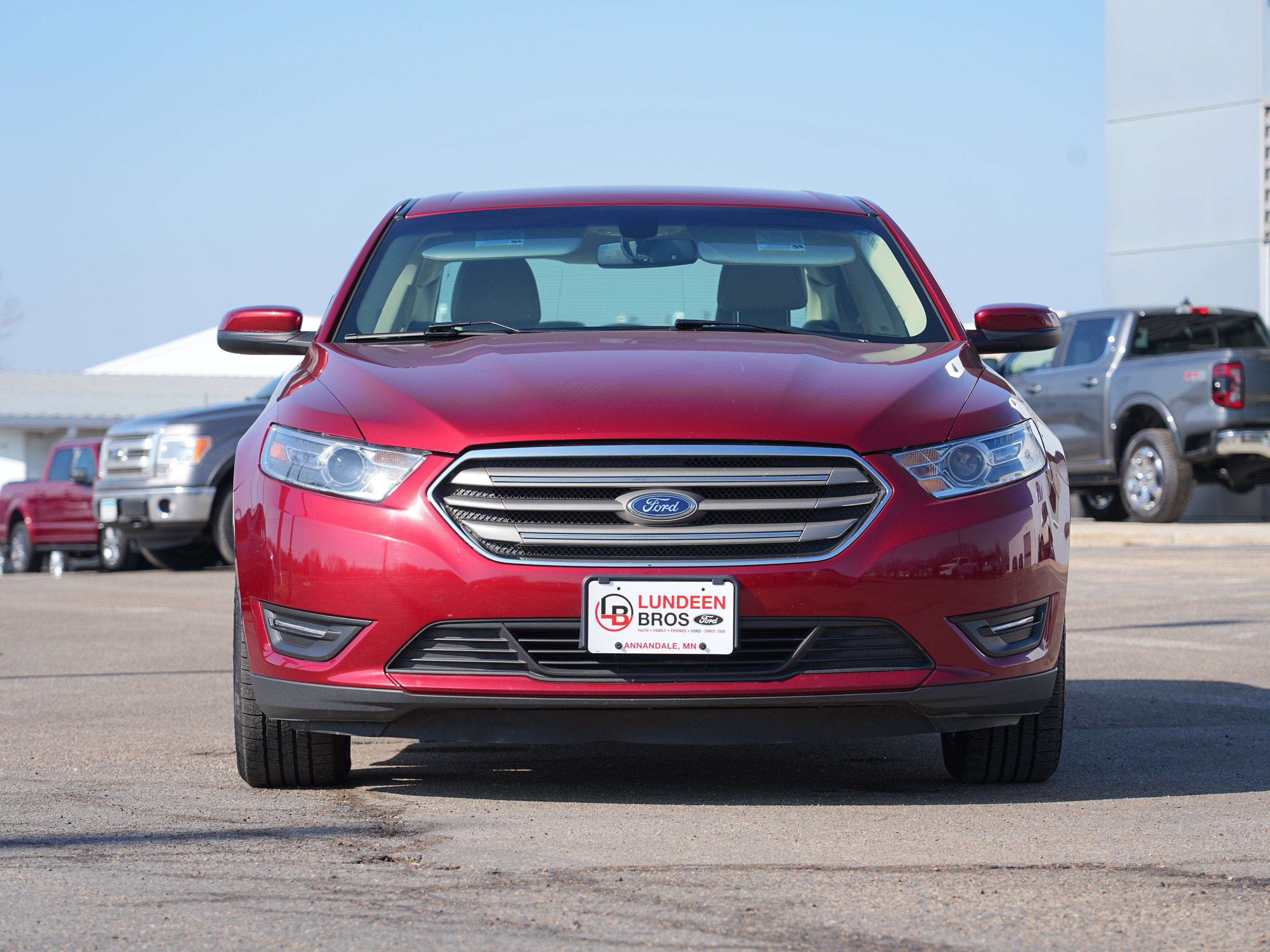 2018 Ford Taurus SEL