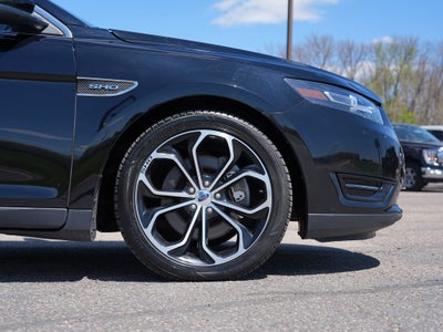 2016 Ford Taurus SHO