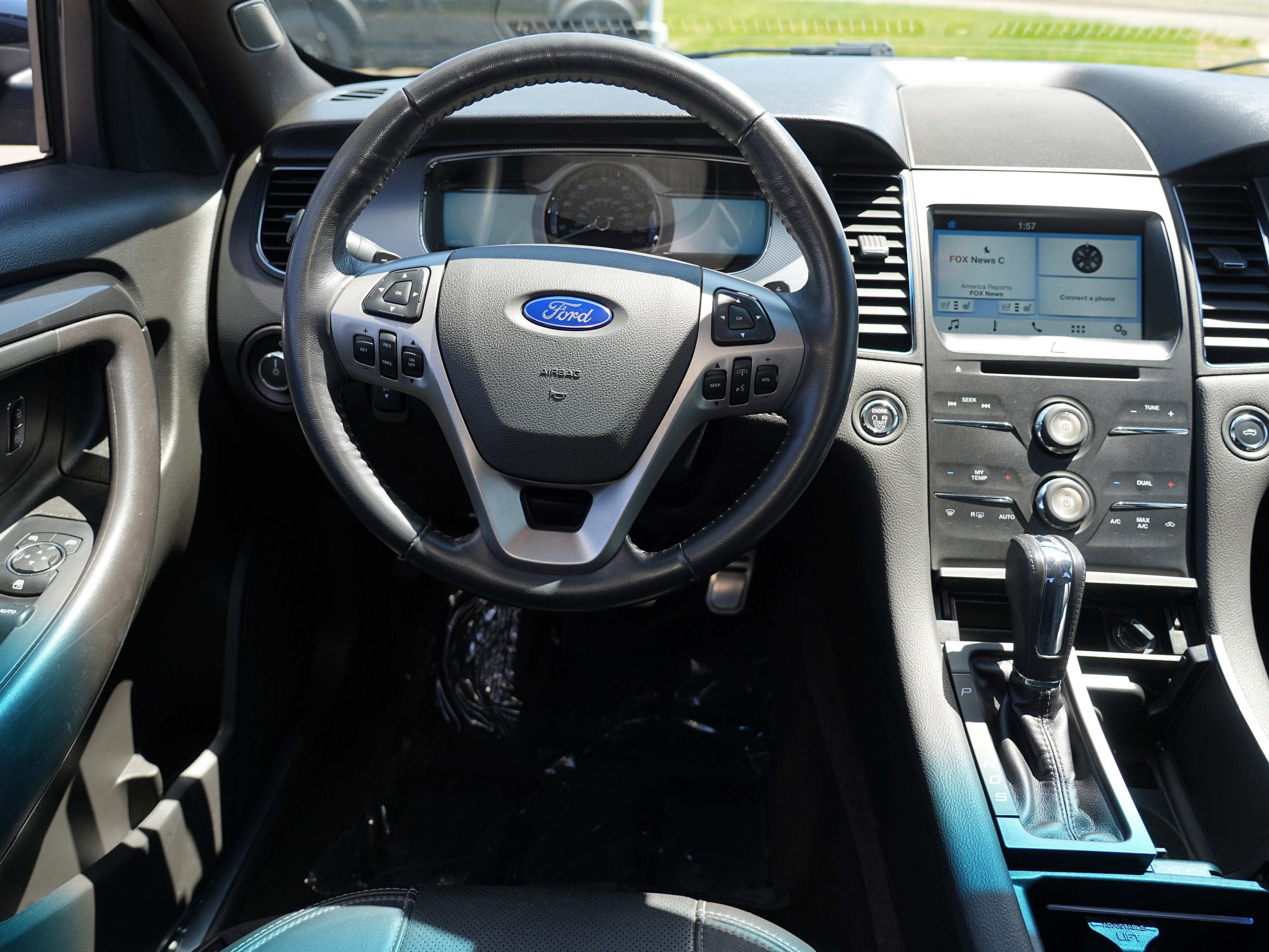 2016 Ford Taurus SHO