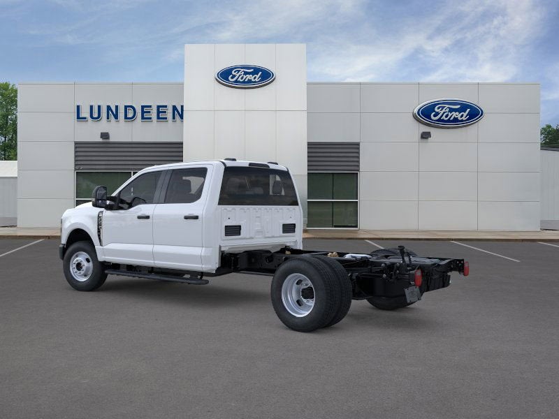 2026 Ford Super Duty F-350 DRW XL