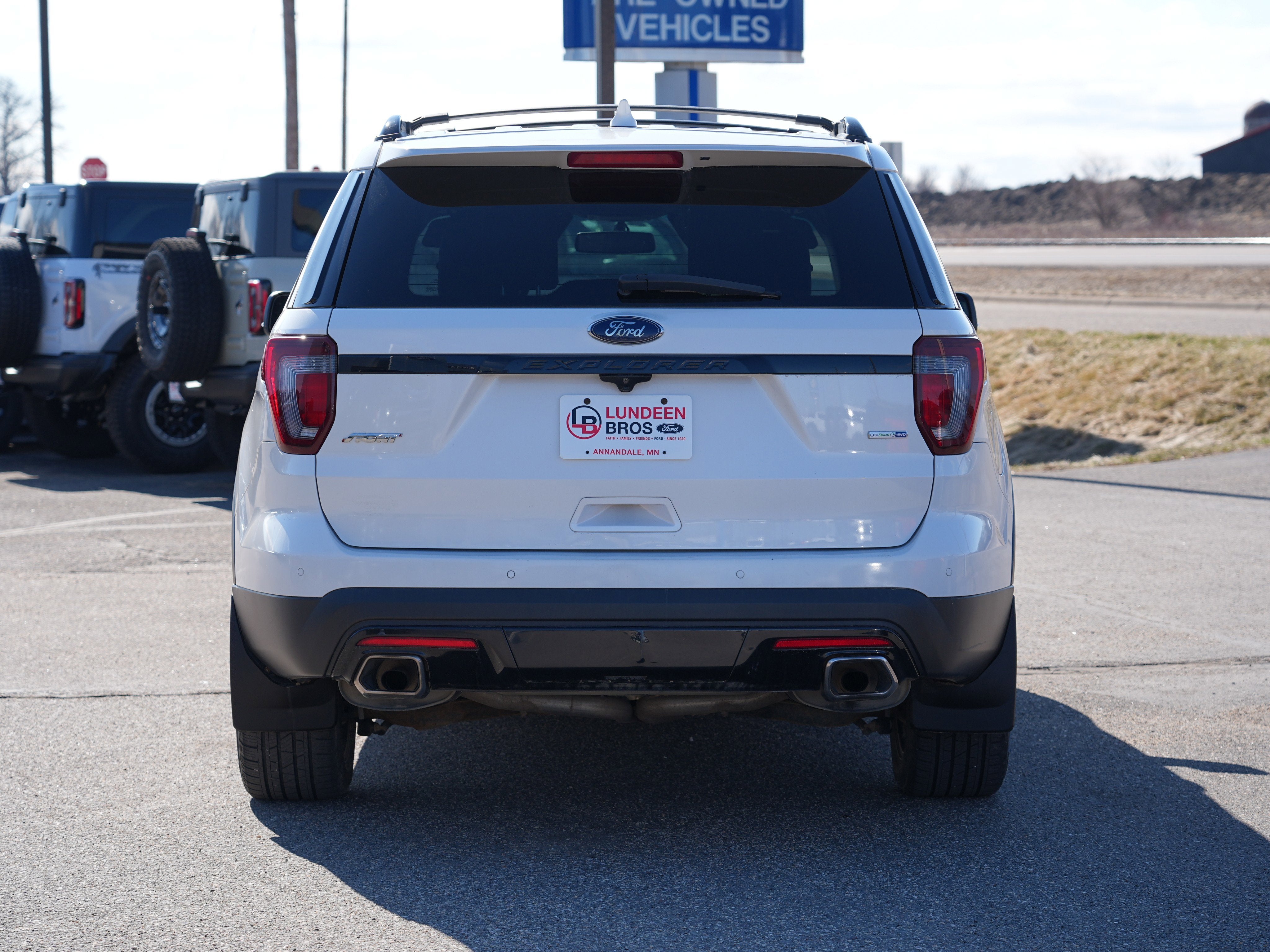 2016 Ford Explorer Sport