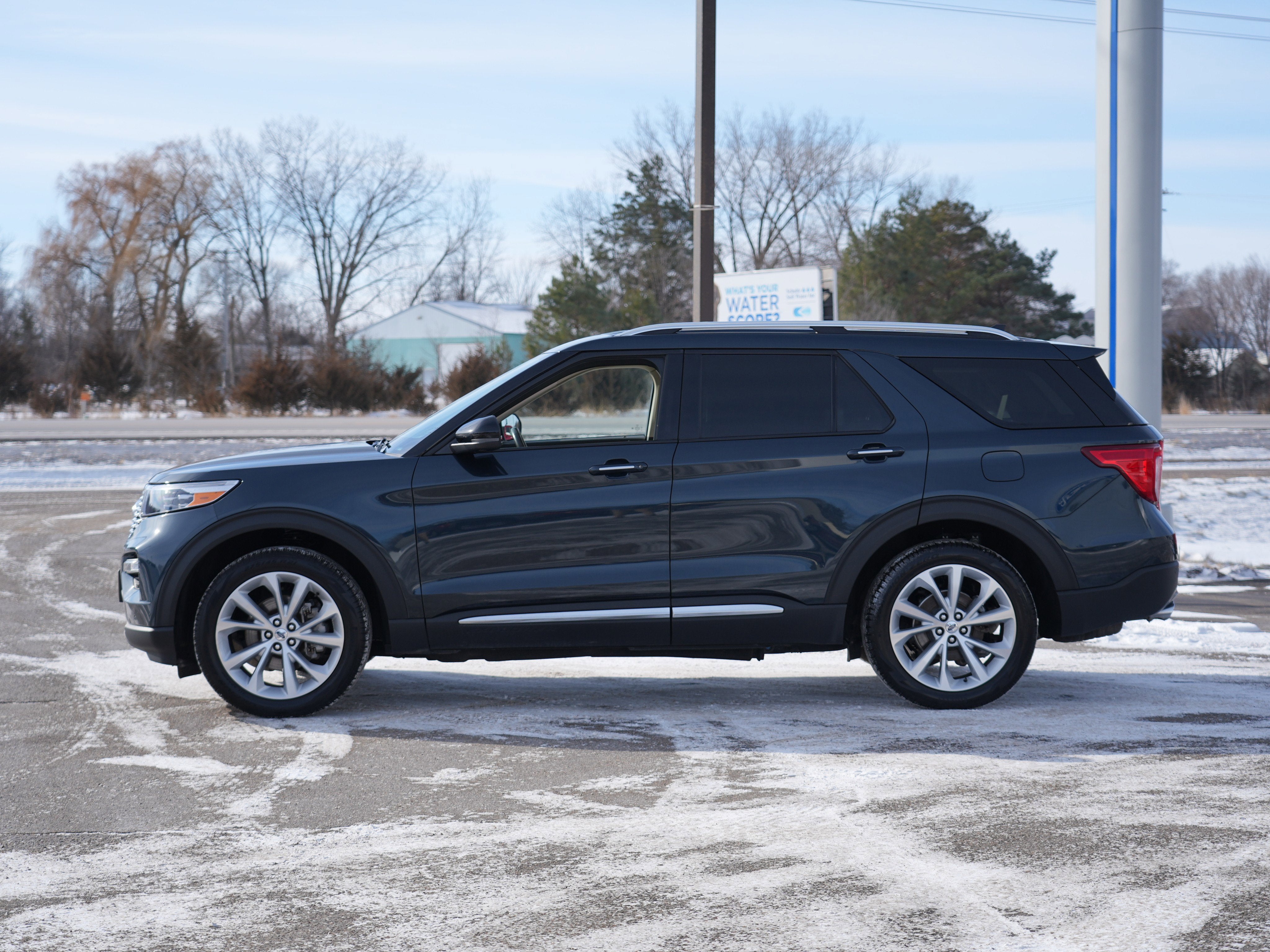 2023 Ford Explorer Platinum