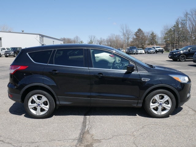 Used 2014 Ford Escape SE with VIN 1FMCU9GX8EUA99543 for sale in Annandale, Minnesota