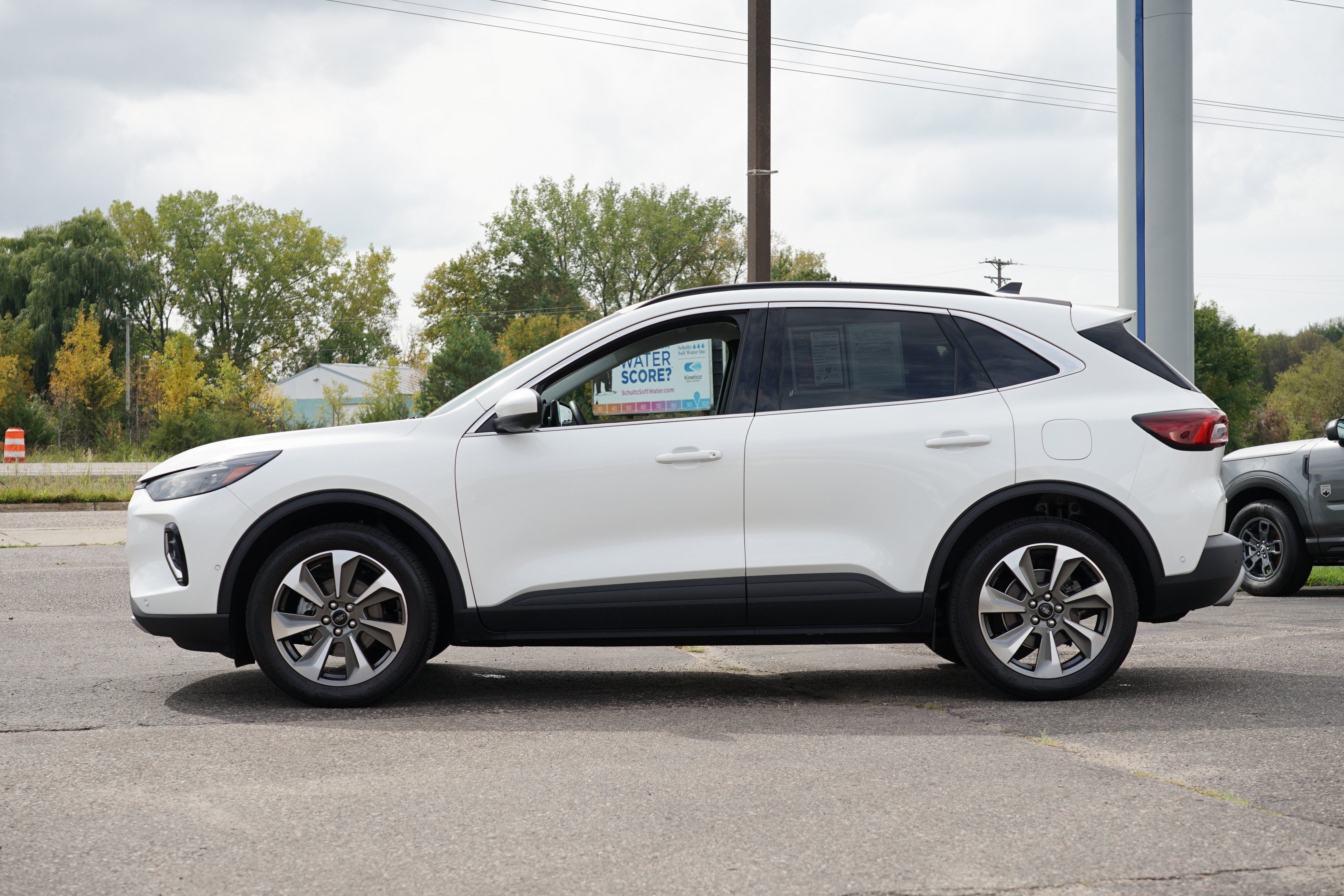 2023 Ford Escape Platinum