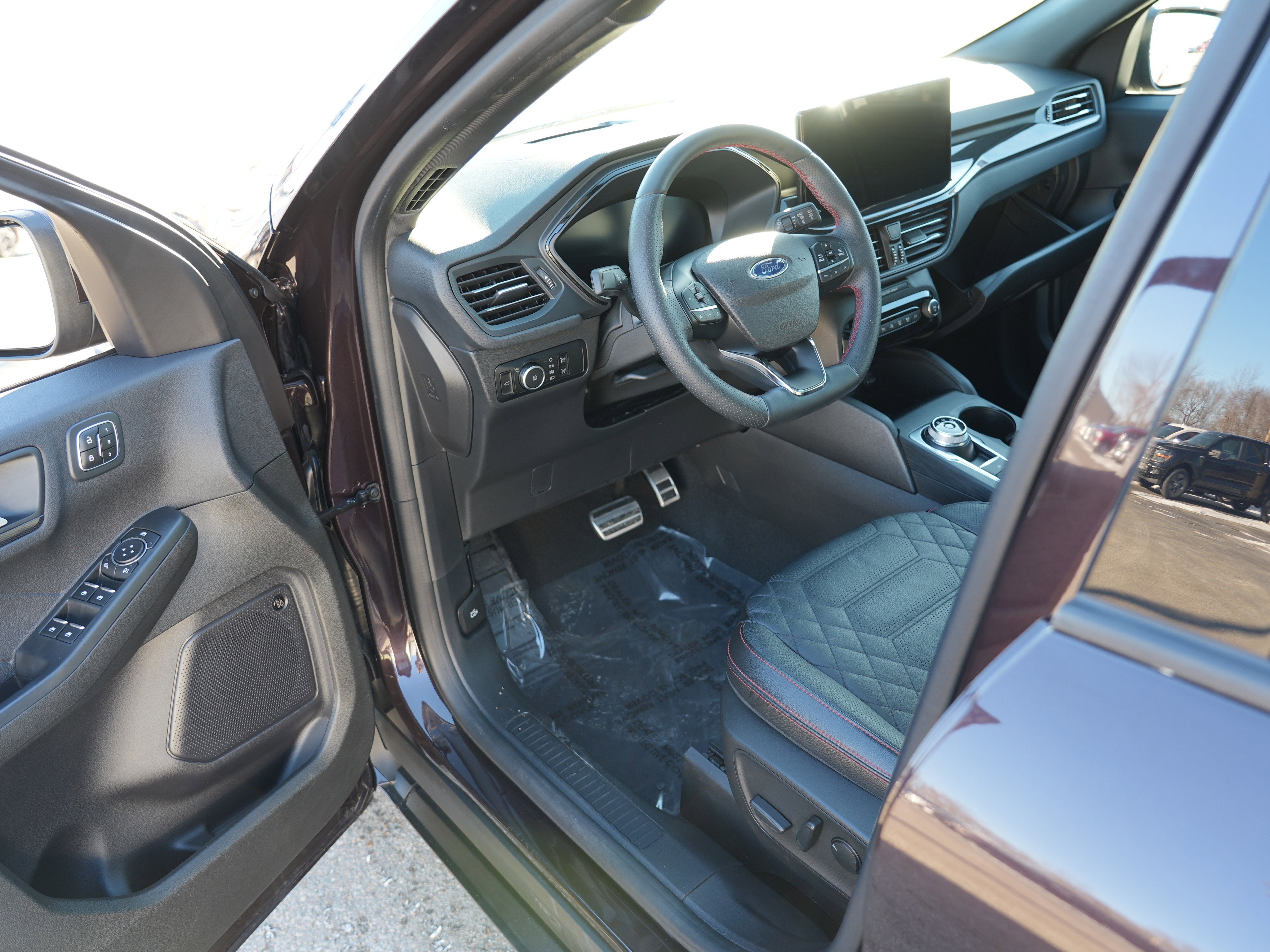 2023 Ford Escape ST-Line Elite