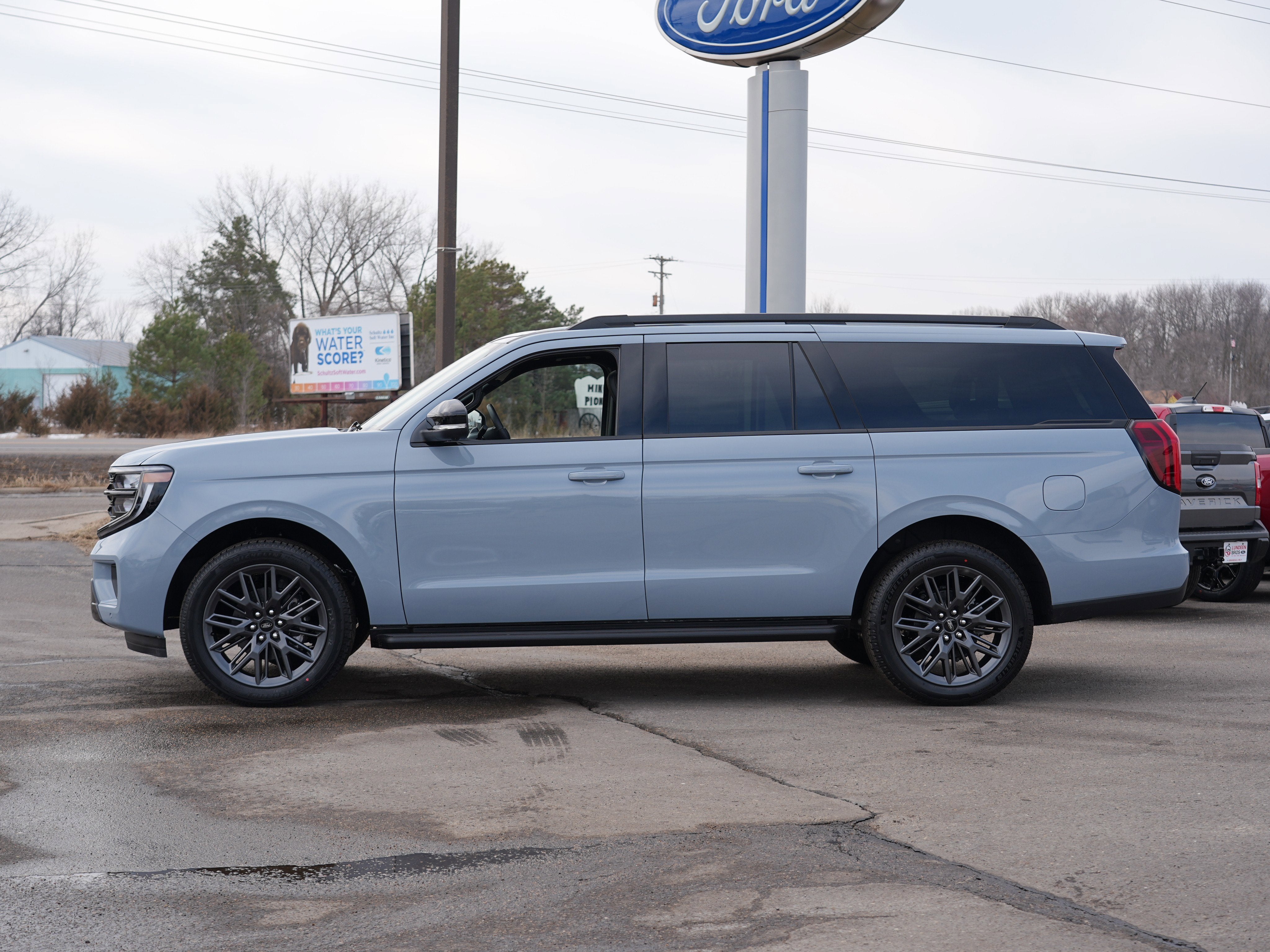 2026 Ford Expedition Max Platinum