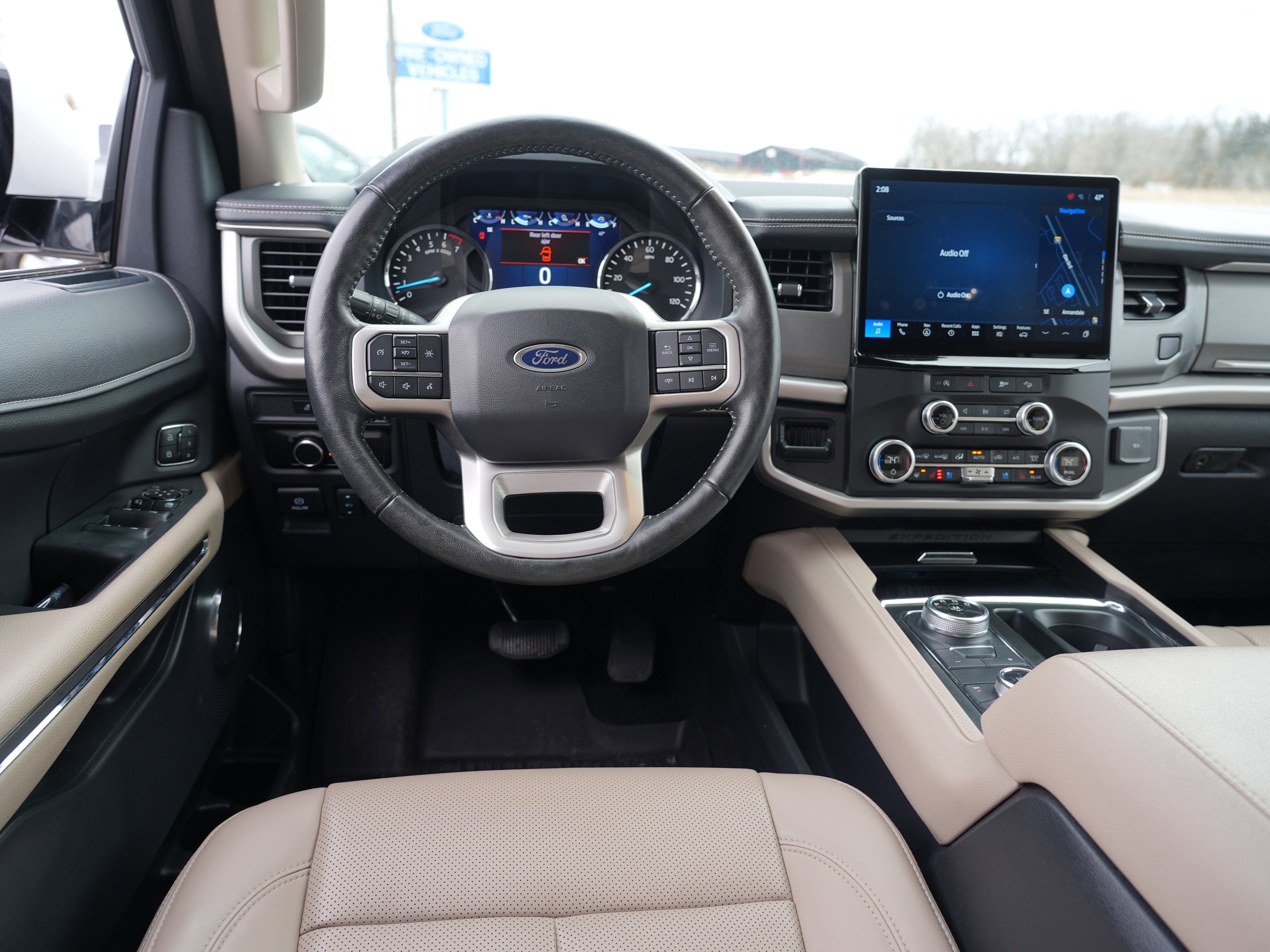 2024 Ford Expedition XLT