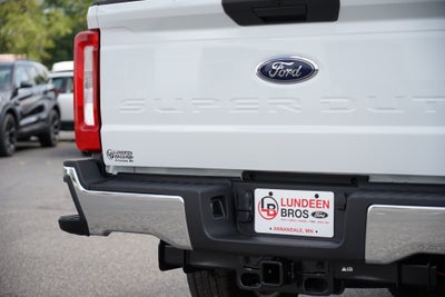 2026 Ford Super Duty F-350 SRW XLT