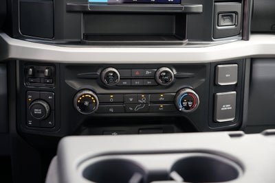 2026 Ford Super Duty F-350 SRW XLT