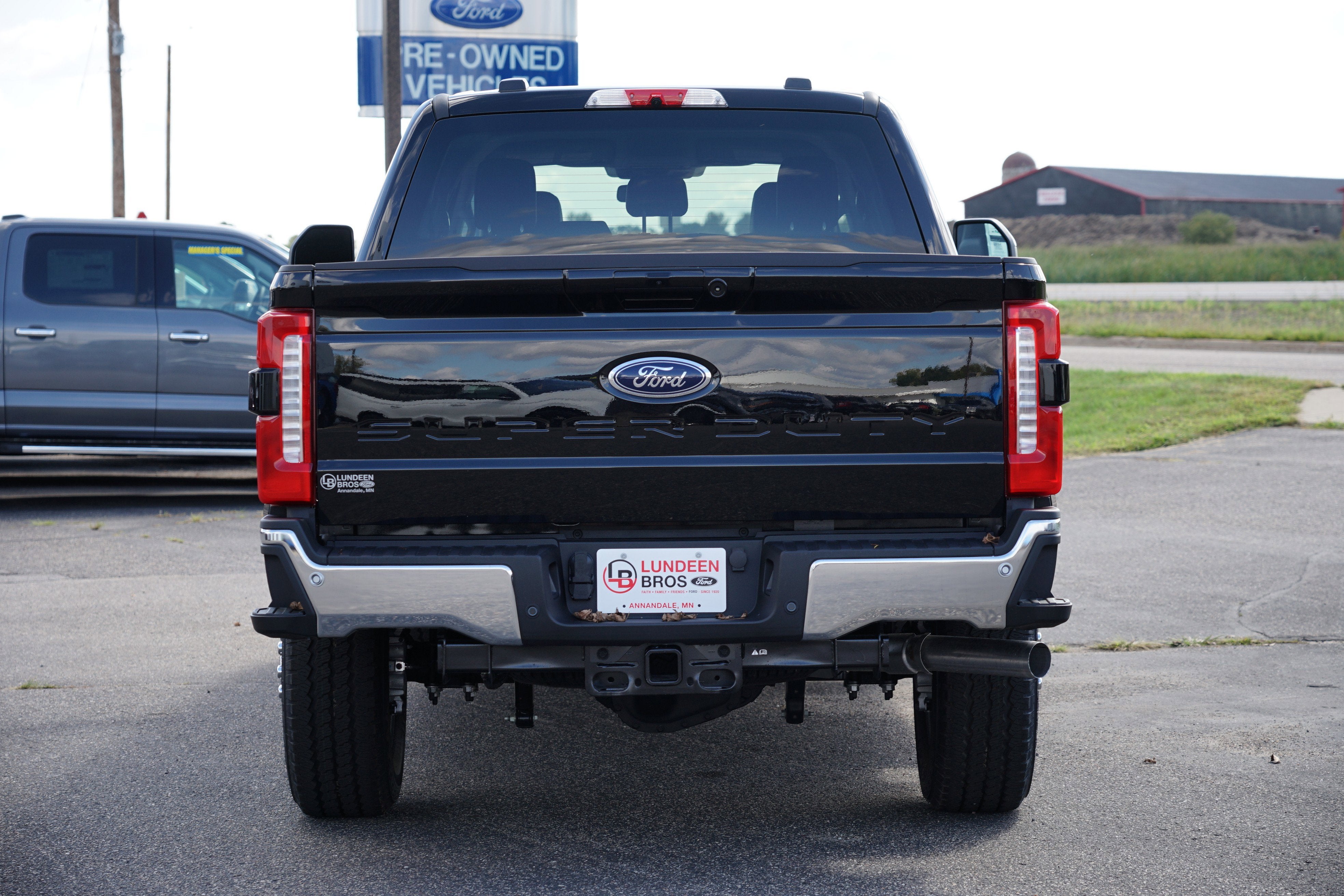 2026 Ford Super Duty F-350 SRW LARIAT