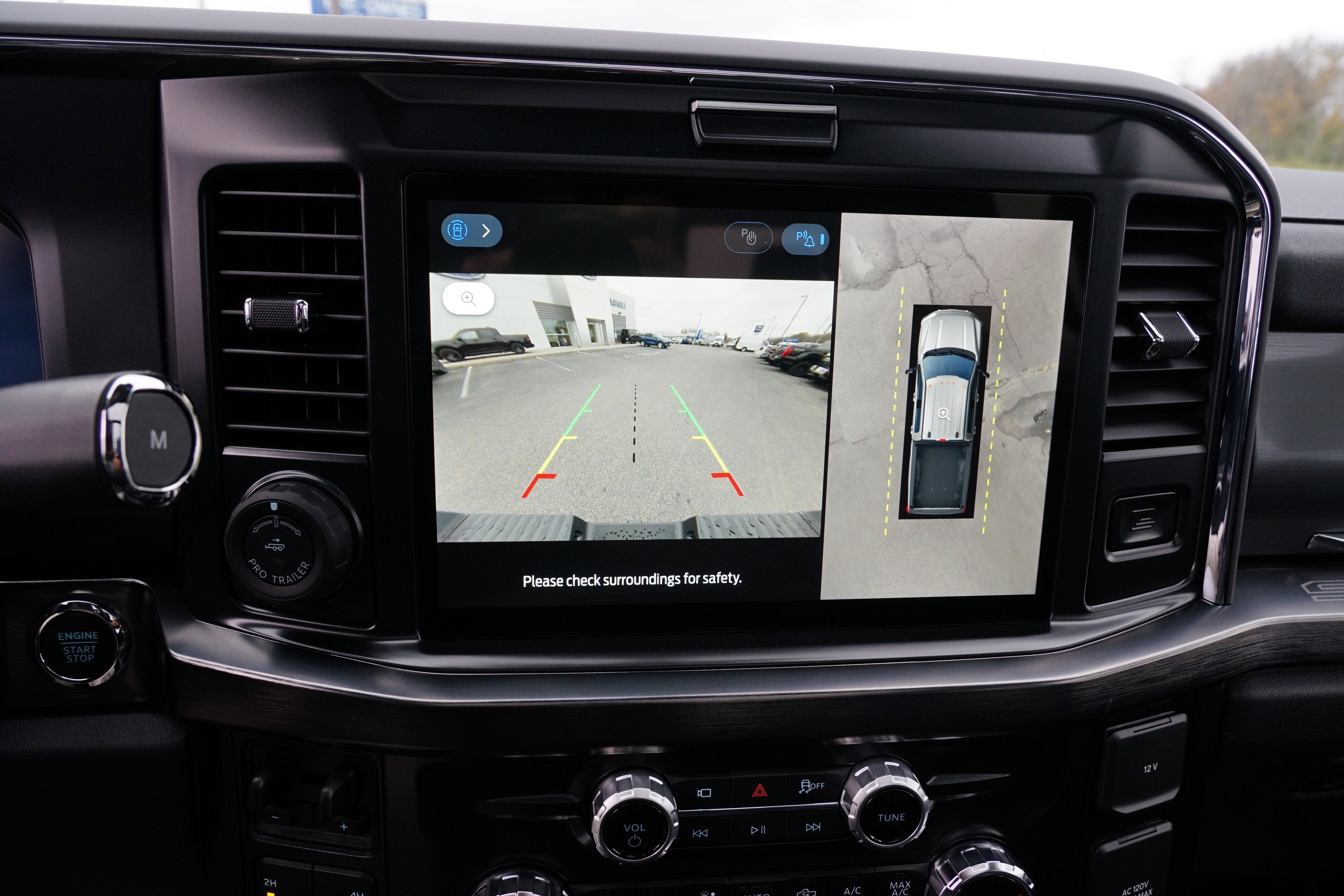 2026 Ford Super Duty F-350 SRW LARIAT